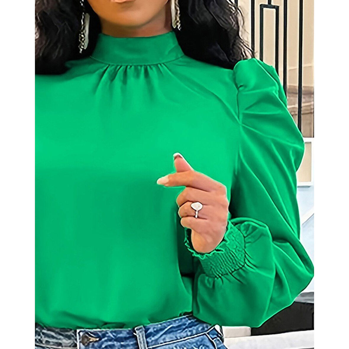 Lucky Life Kadın  Uzun Kollu Balıkçı Yaka Arkadan Bağlamalı Omuzlardan Balon Ithal Krep Bluz