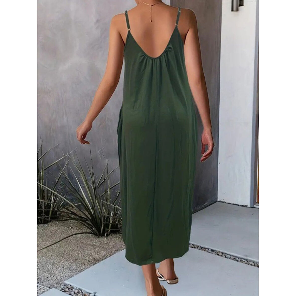 Lucky Life Kadın Ip Askılı Geniş V Yakalı Cepli Viskon Elbise