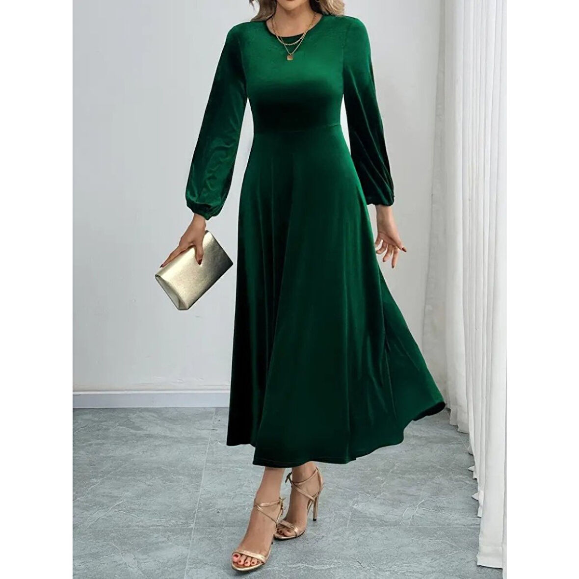 Lucky Life Kadın Uzun Kollu Bisiklet Yaka Midi Kadife Elbise