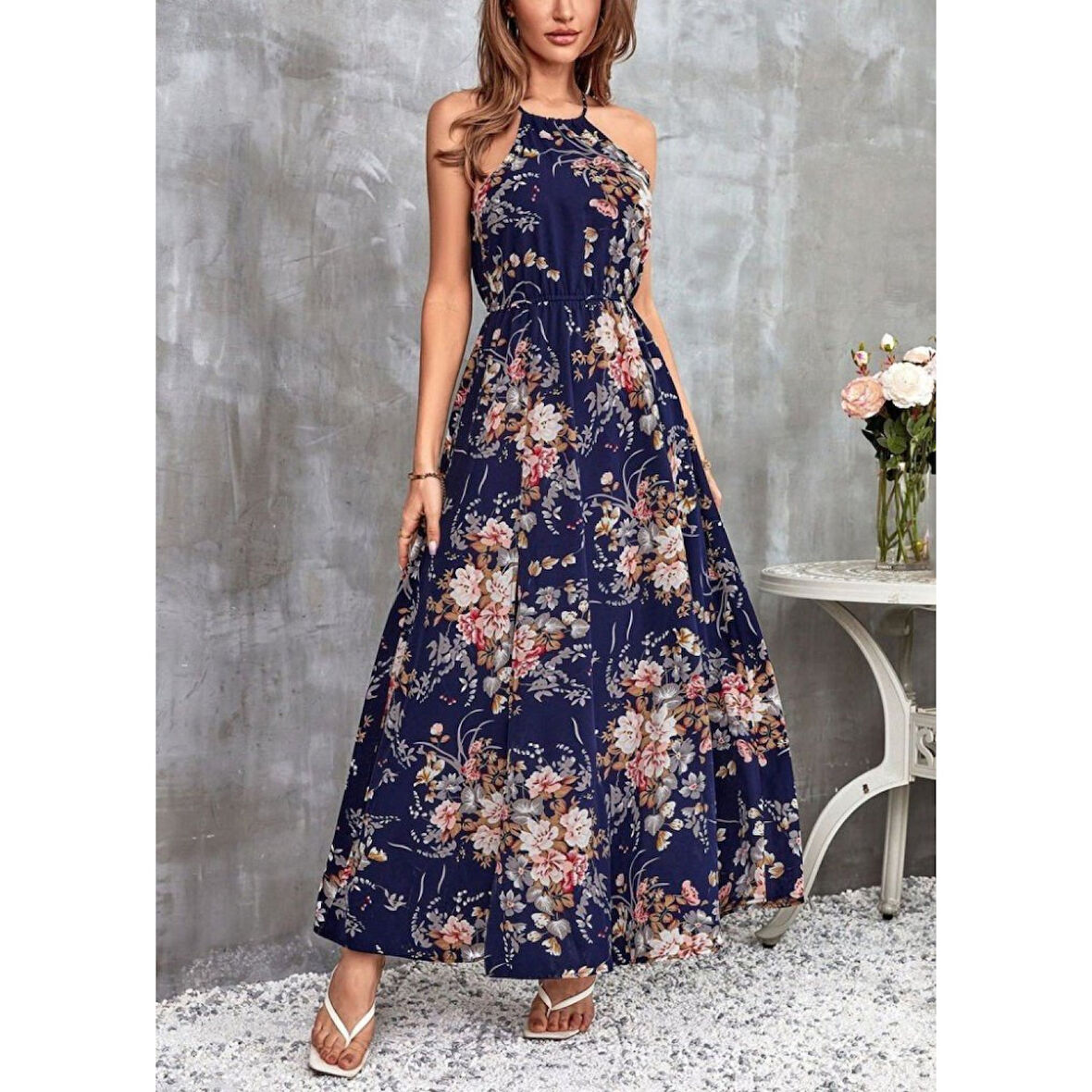 Lucky Life Kadın Açık Omuz Halter Yaka Beli Lastikli Büzgü Detay önden Yırtmaçlı çiçek Desenli Süprem Elbise