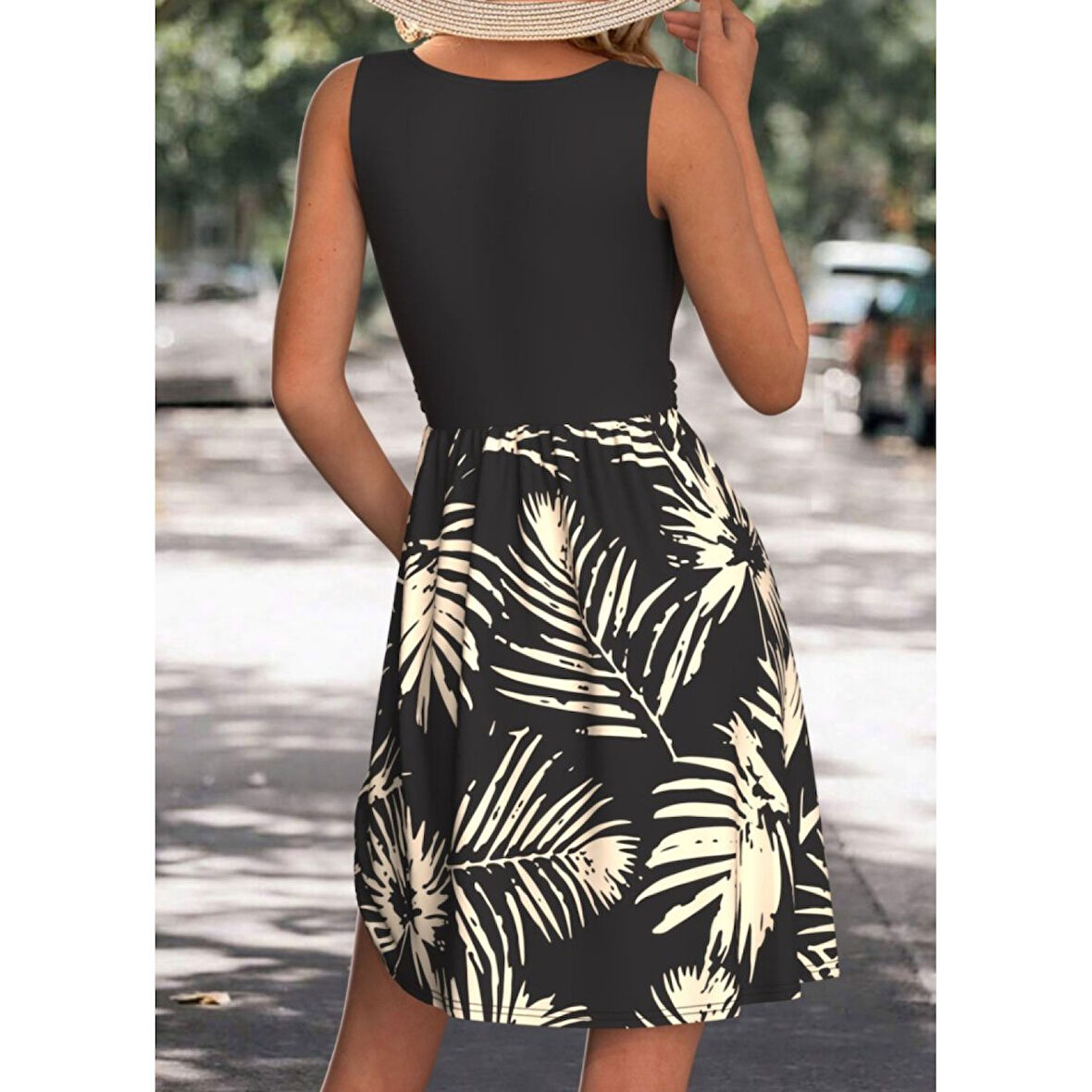 Lucky Life Kadın Askılı Yuvarlak Yaka Düğmeli üst Viskon Alt Desenli Süprem Elbise