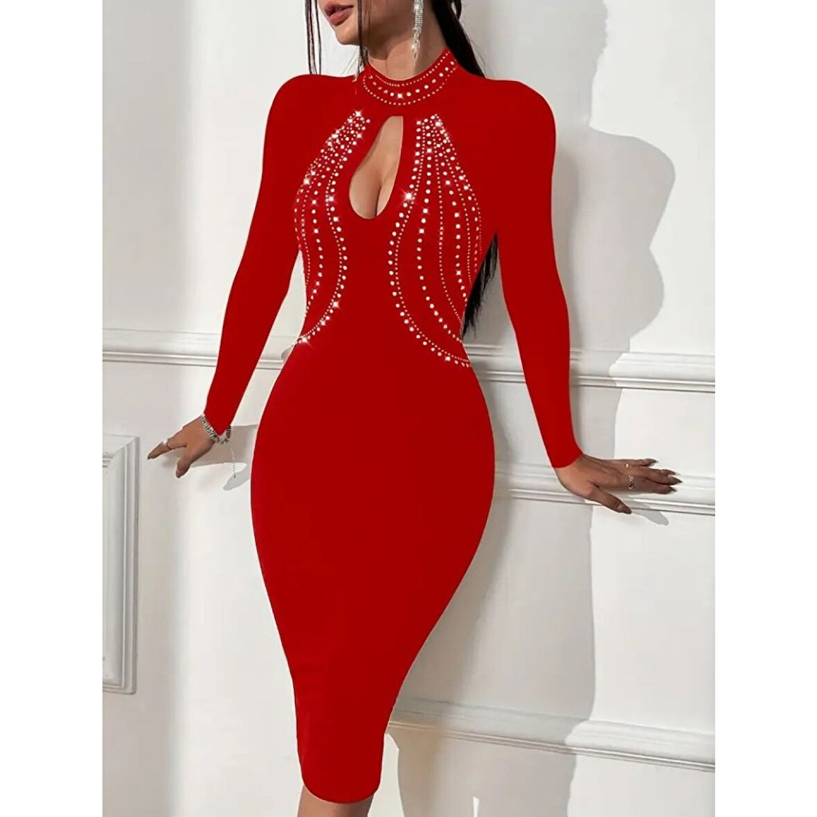 Lucky Life Kadın Uzun Kollu Balıkçı Yaka Taşlı Damla Detay Midi Ithal Krep Elbise