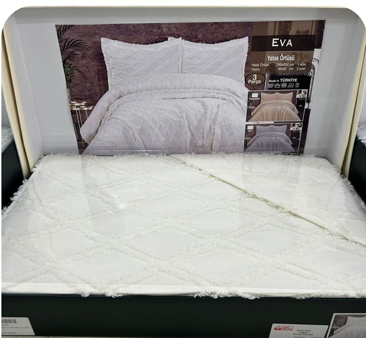 JAKARLI  SAKALLI YATAK ÖRTÜSÜ TEK KİŞİLİK EVA KREM