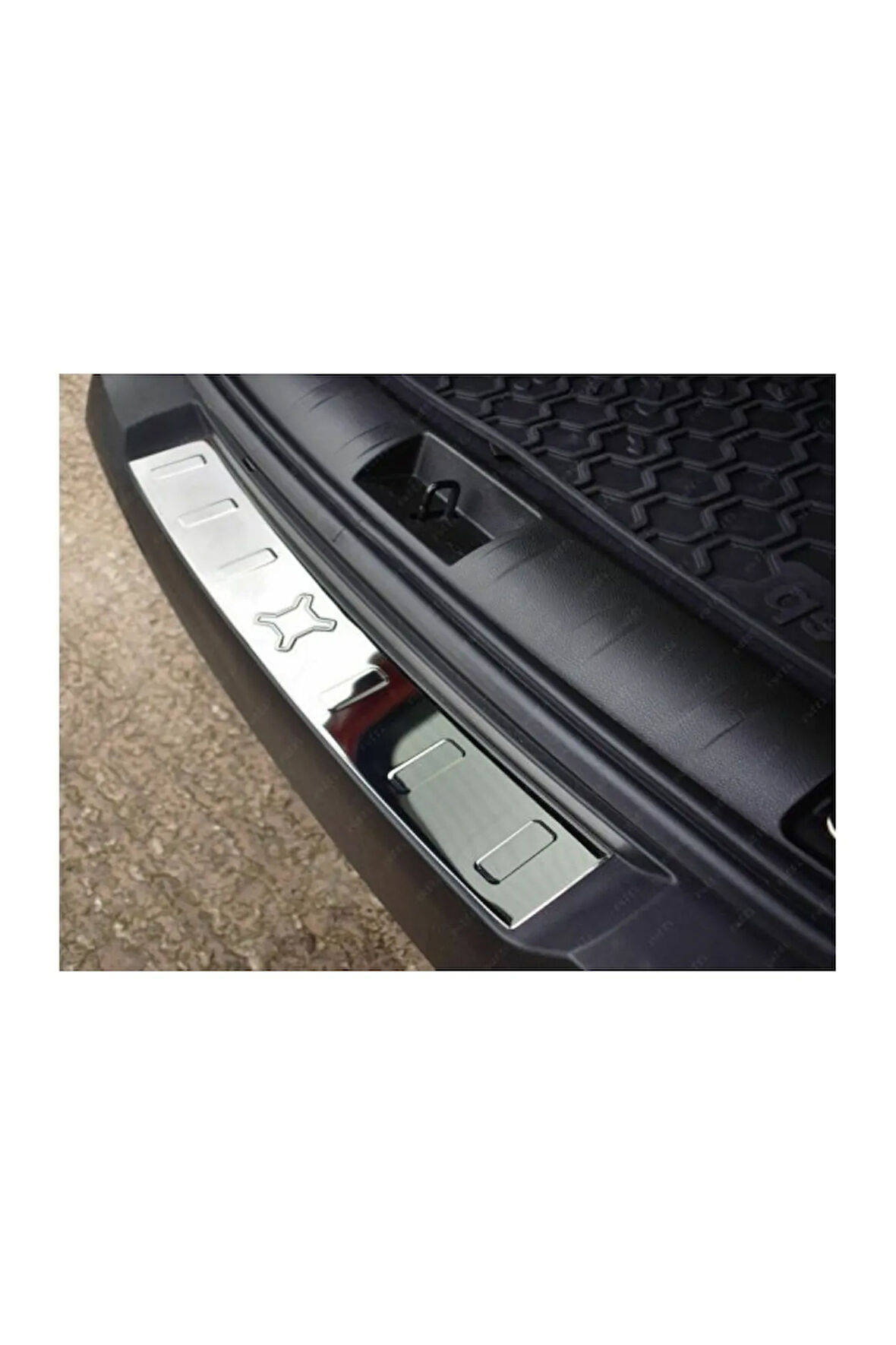 Jeep Renegade Uyumlu  Krom Arka Tampon Eşiği 2014 Üzeri Paslanmaz Çelik