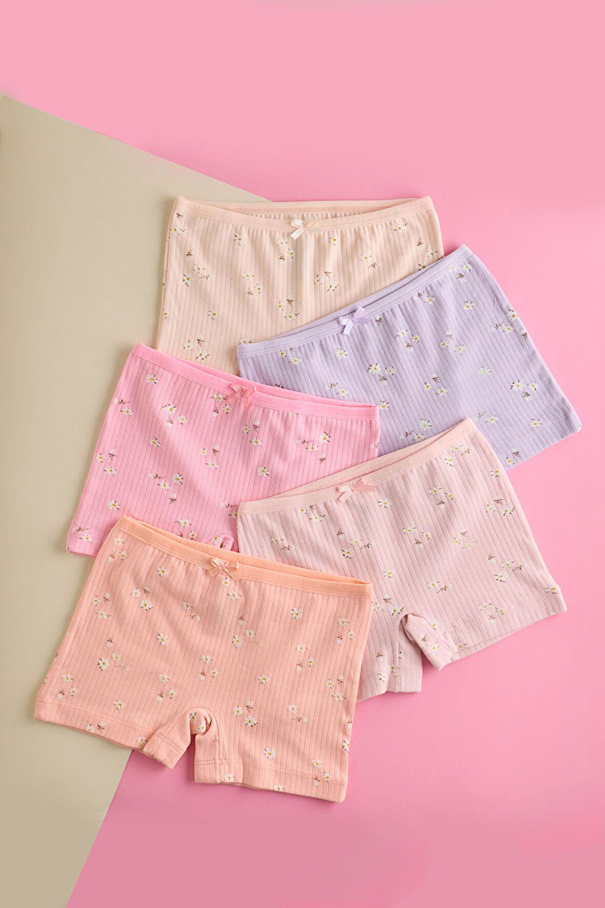 Kız Çocuk 5 li Paket  Fiyonklu Ribanalı Boxer Çok Renkli