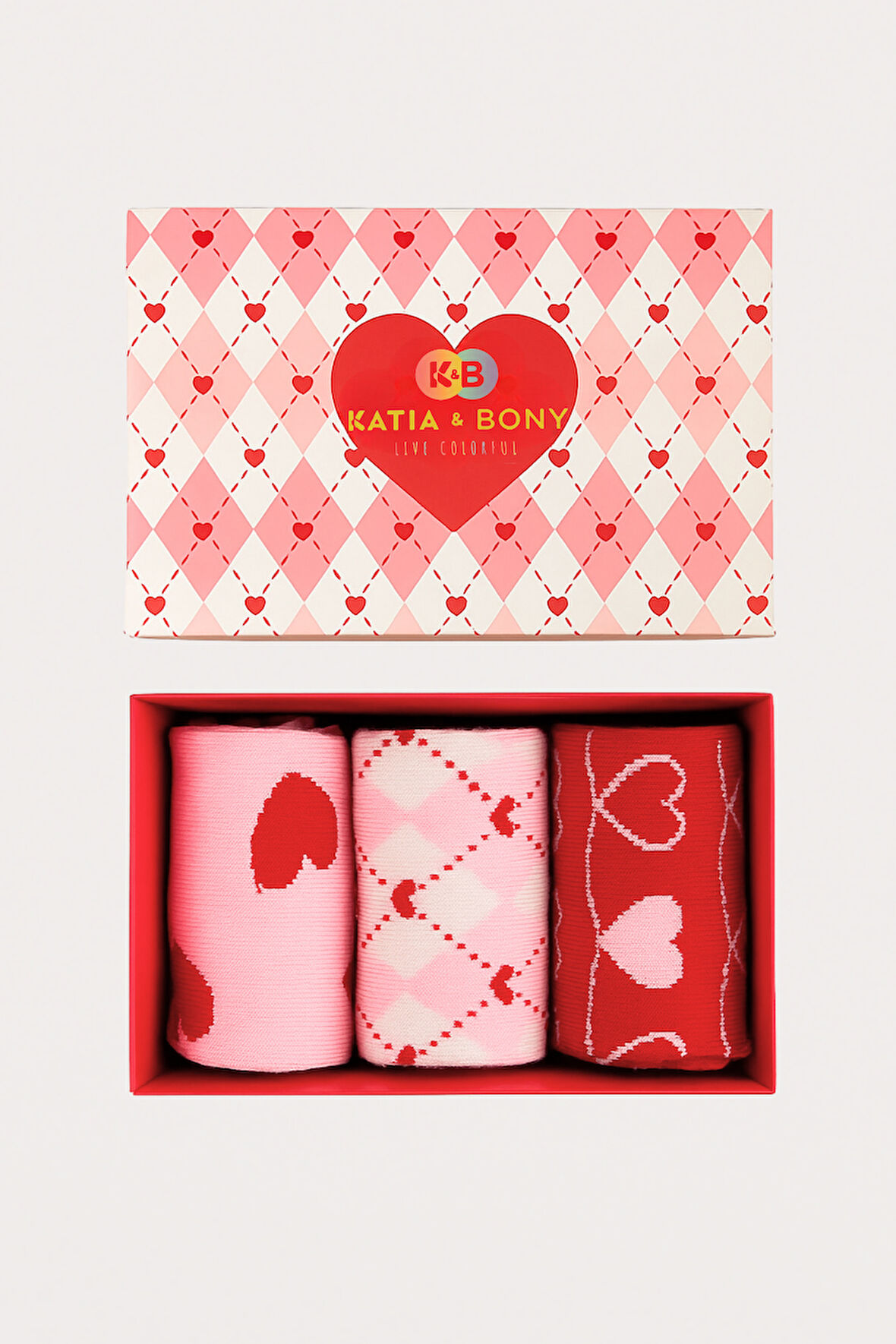 Kadın Kalpli 3'lü Kutulu Soket Çorap