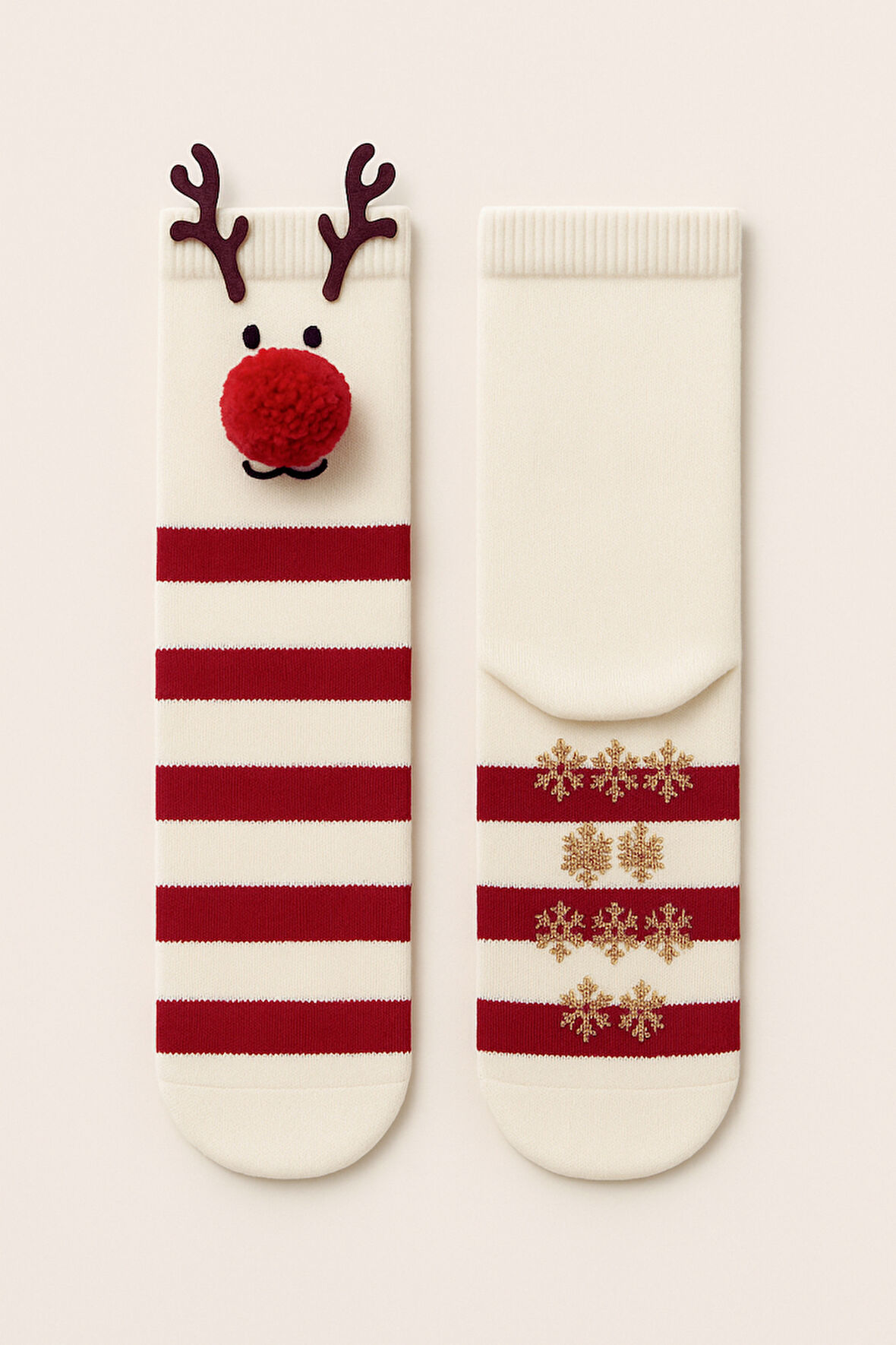 Çocuk Ponpon Aksesuarlı Soket Çorap