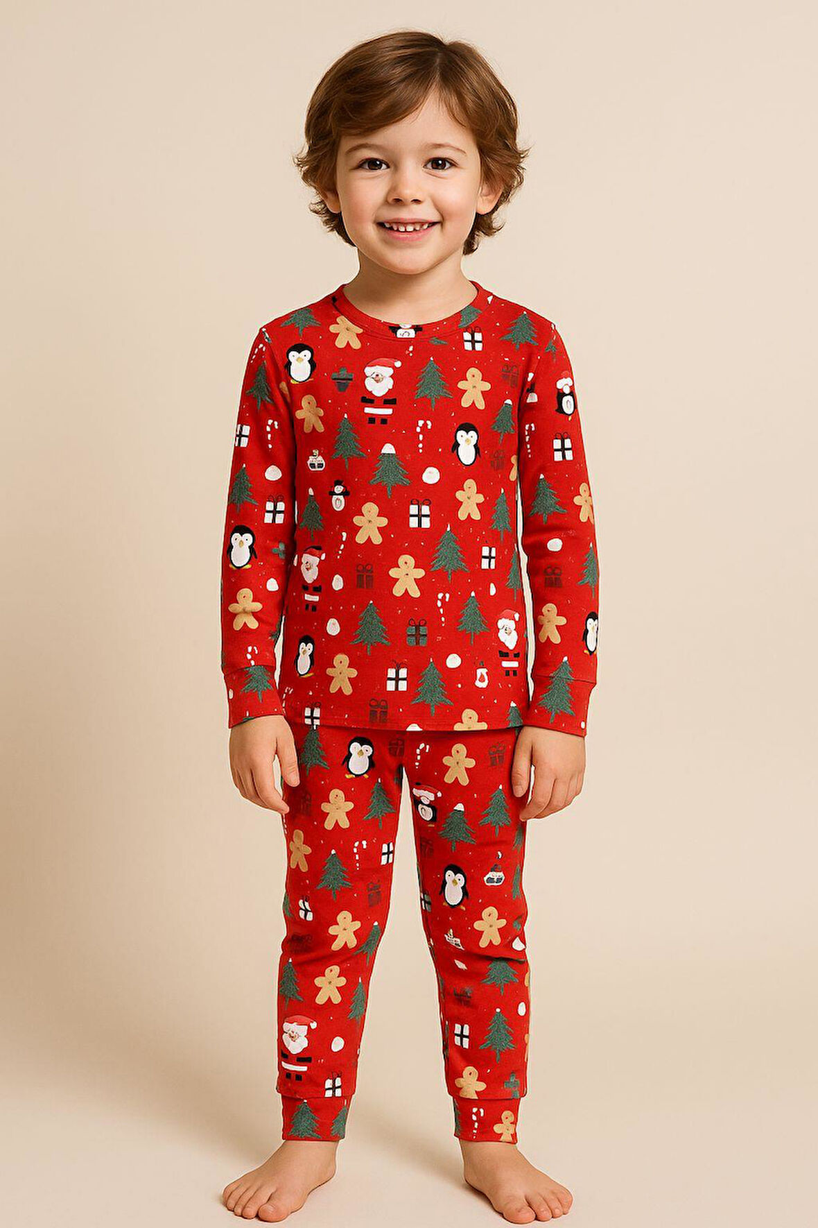 Çocuk Yılbaşı Temalı Pijama Takımı Kırmızı