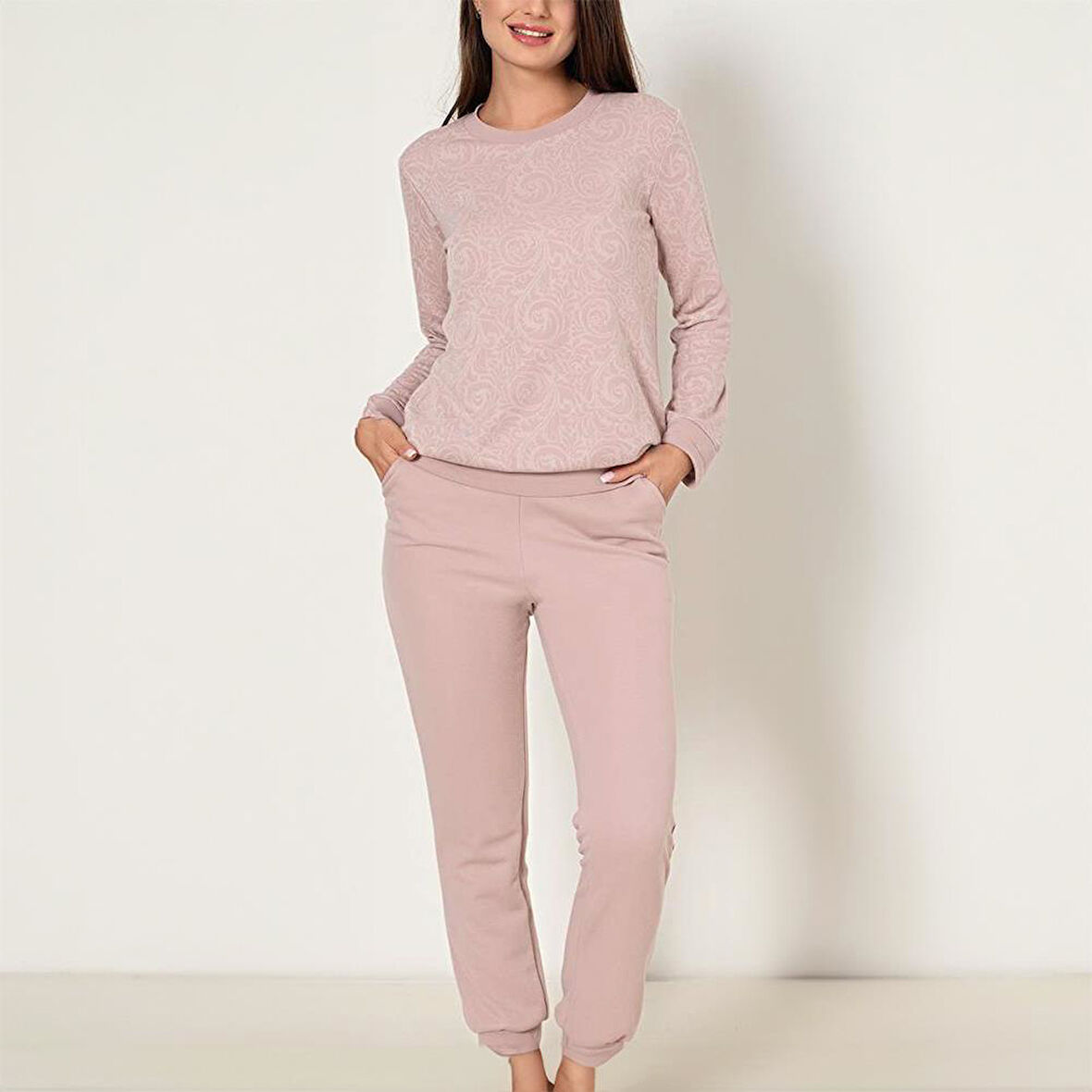 Confeo 840.823 Kadın Kışlık Uzun Kol  Pijama Takım
