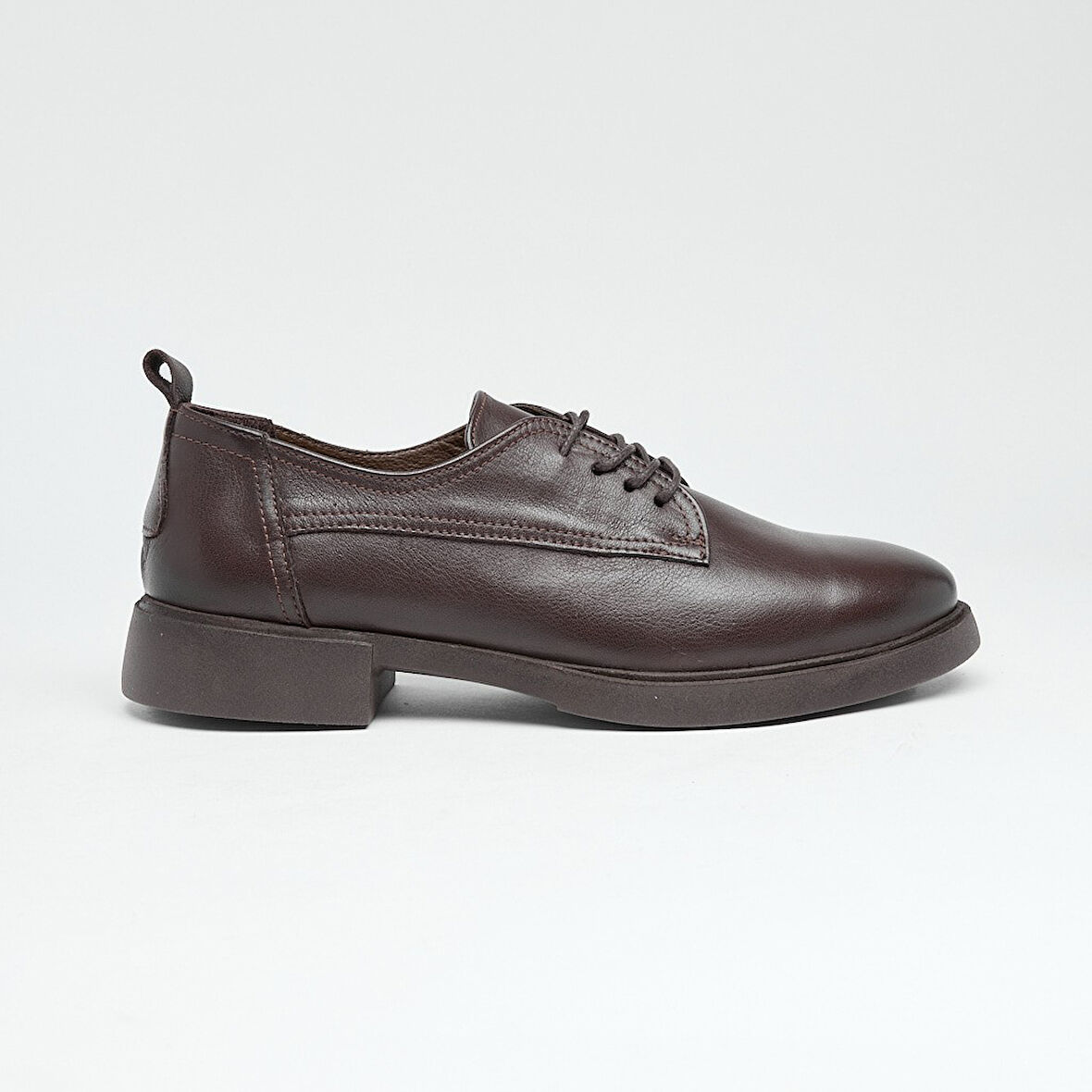 Günlük Hakiki Deri Kadın Bağcıklı Casual Ayakkabı