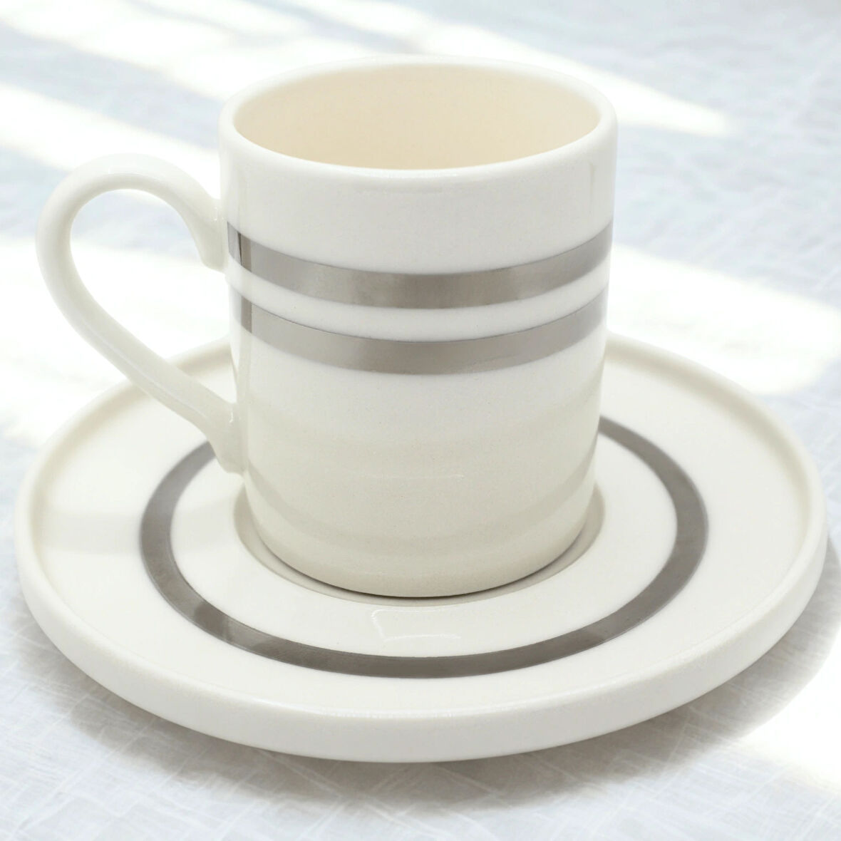 Çift Gümüş Çizgili 6 Kişilik Porselen Kahve Fincan Takımı
