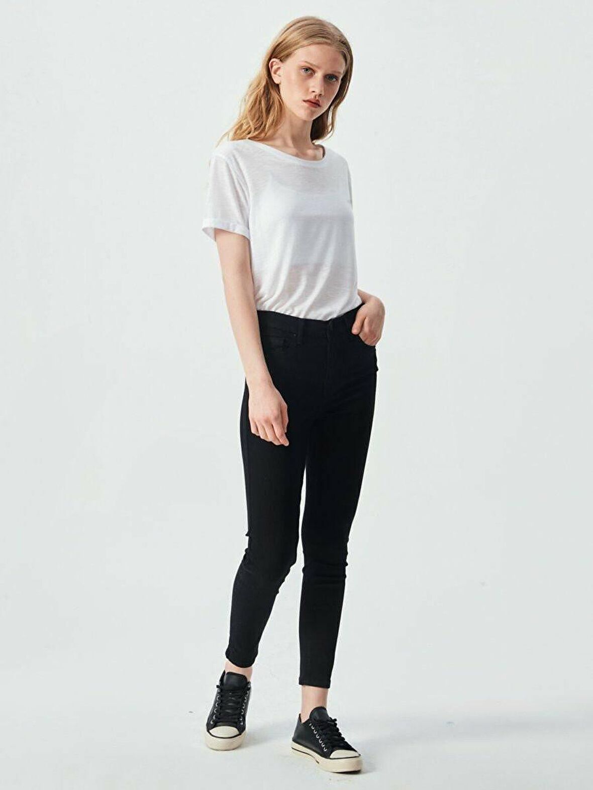 LTB Tanya Black Wash Kadın Jean 5076513193200