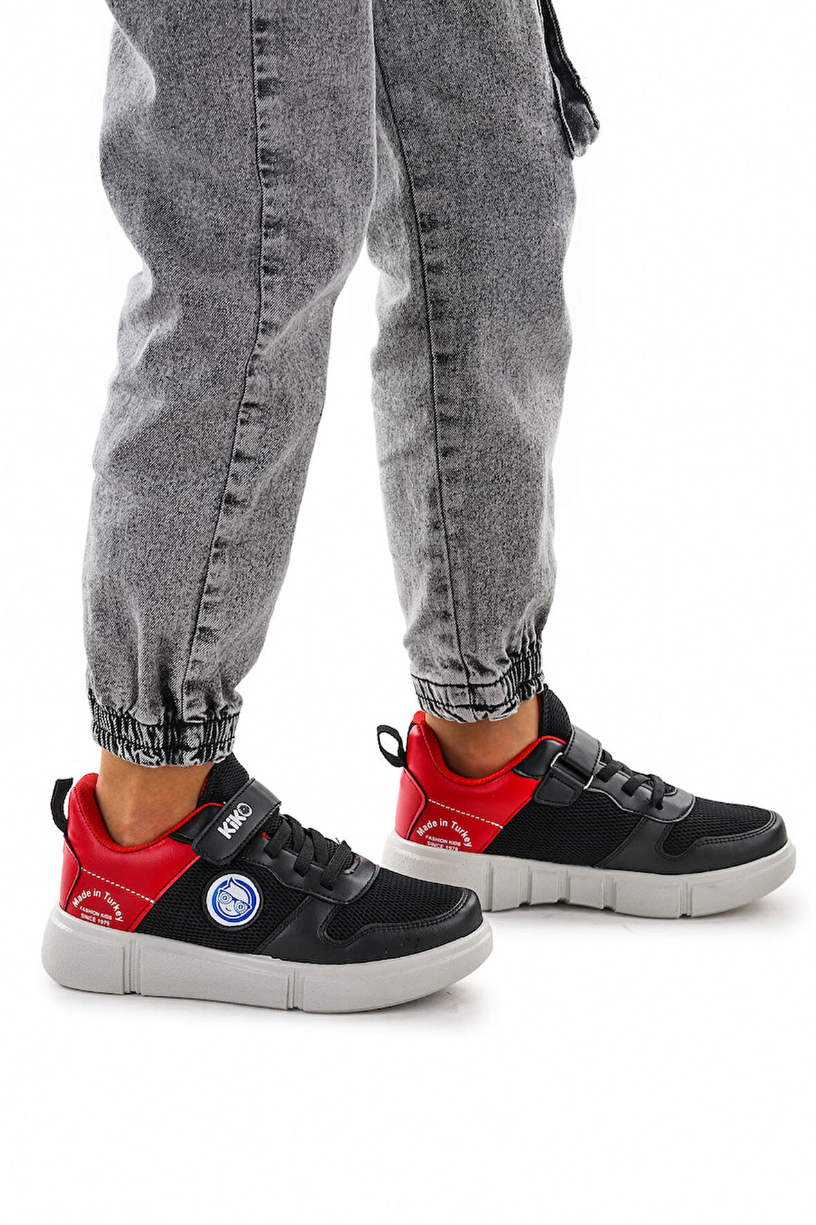  Cırtlı Fileli Erkek Çocuk Spor Ayakkabı 3011