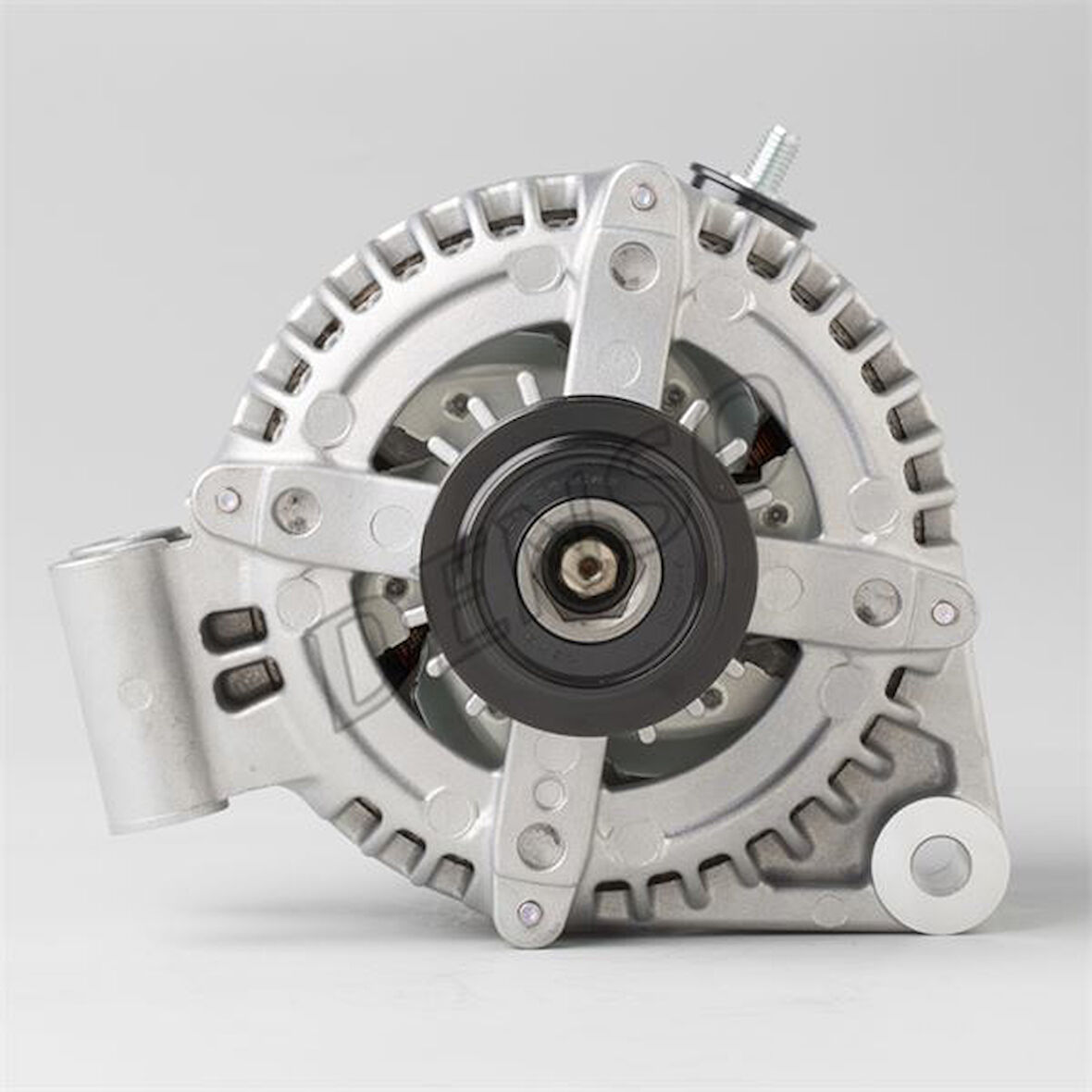 Land Rover Alternator (12v 150 A) Discovery IV (l319) 3.0 Td 09>18 Discovery V (l462) 3.0 D /td6 16> Range Rove - Denso Dan1105