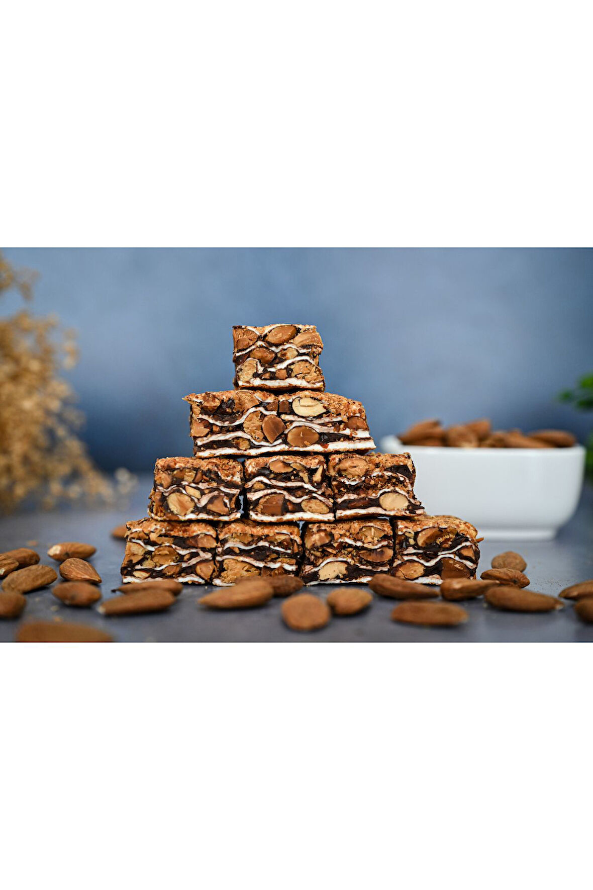 Tadım Dünyası Bademli Çikolatalı Baklava Türk Lokumu 500 gr