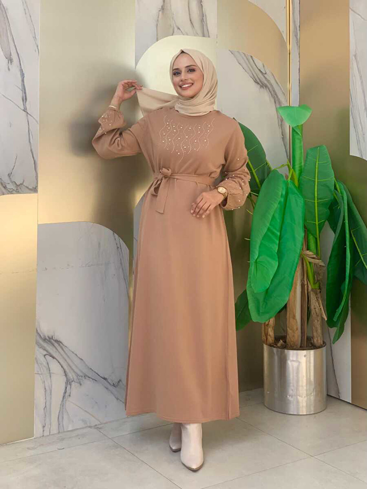 Taş İşleme Detay Kol Manşetleri Lastikli Triko Elbise 23318 Taba