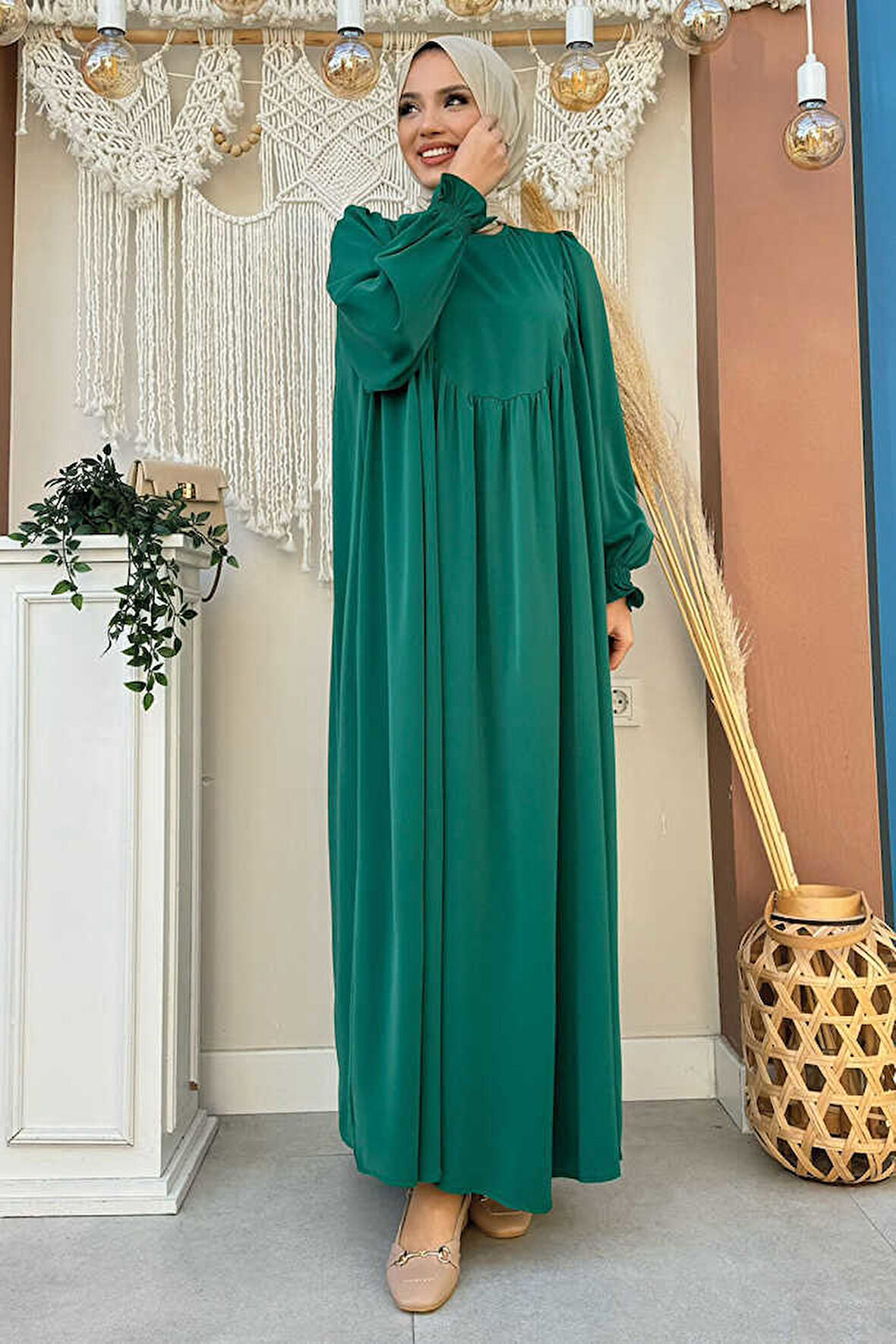 Kol Manşetleri Büzgülü Elbise 6004 Zümrüt