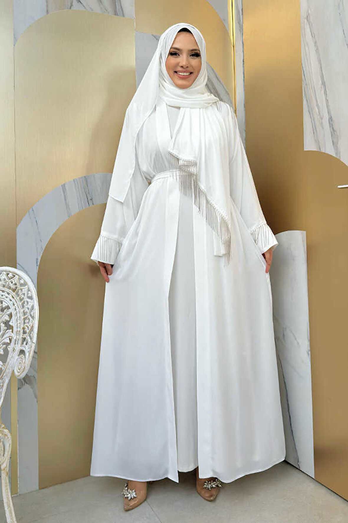 Zincir Püskül Detay Şallı Abaya 7887 Ekru