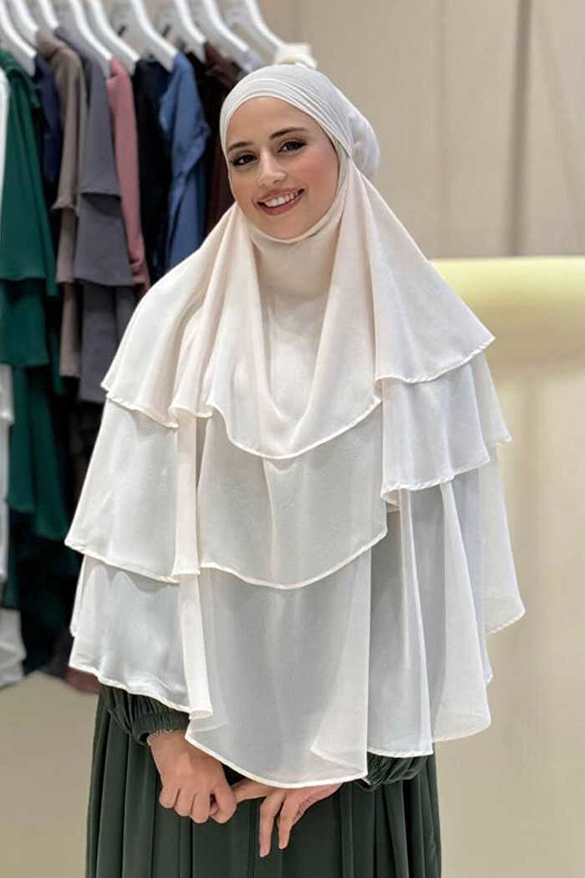 Peçeli 3 Katlı Şifon Sufle Şal 6012 Taş