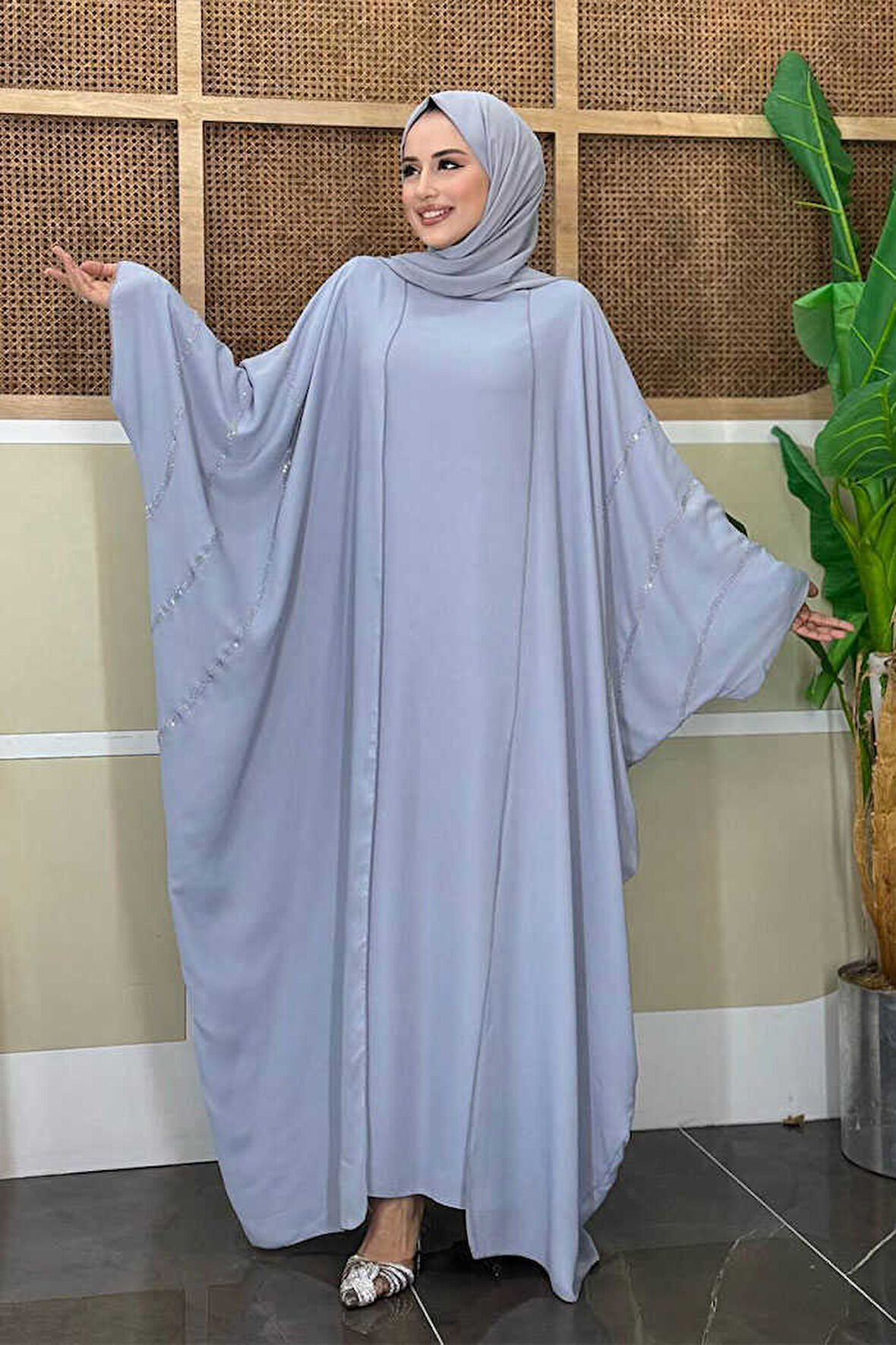 Taş İşleme Detaylı Abayalı Elbise Takım 8500 Gri