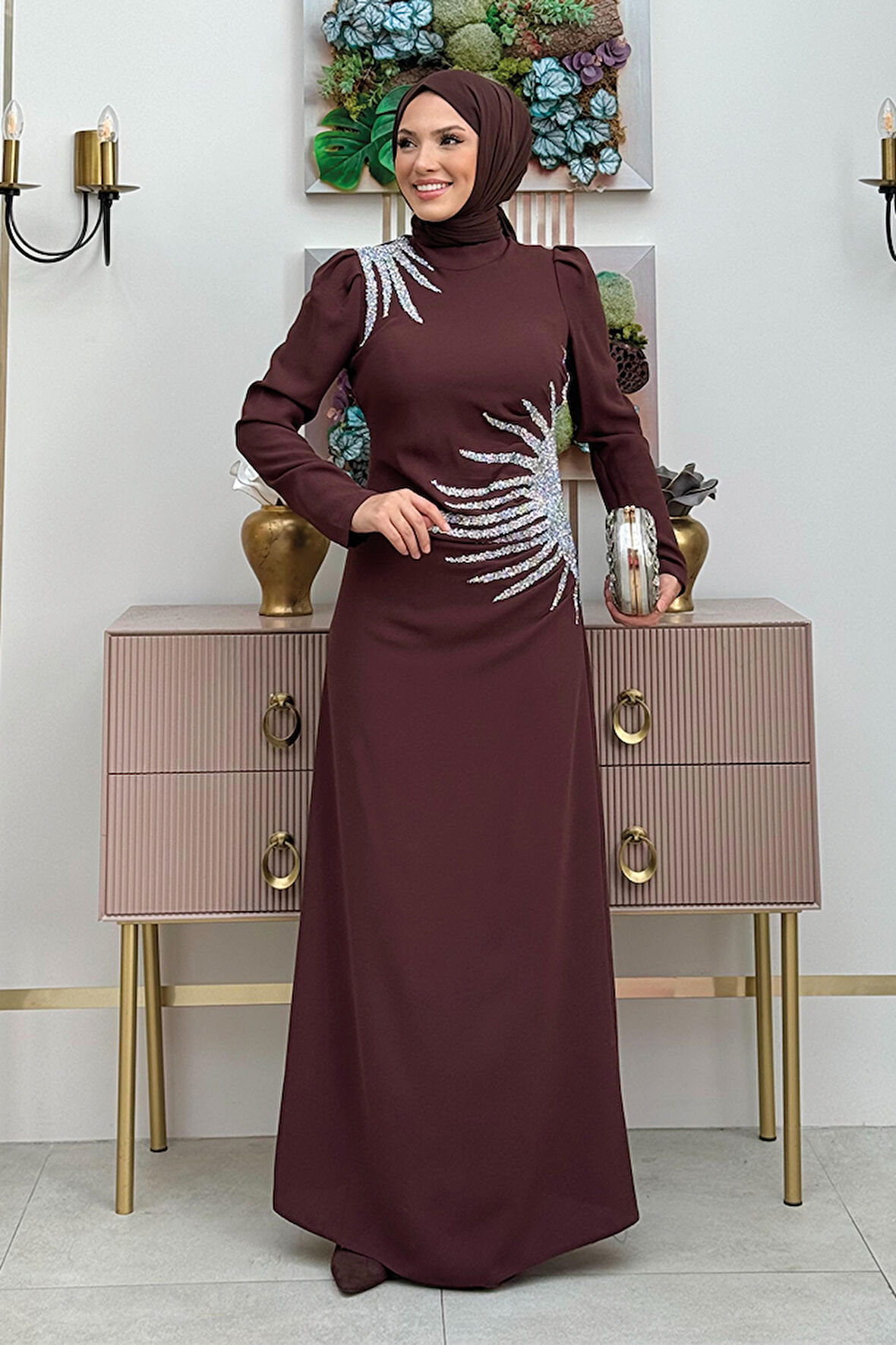 Omuz ve Bel Kısmı Taş Detaylı Abiye Elbise 3909 Kahverengi