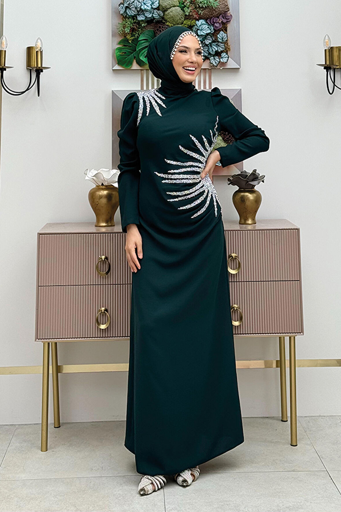 Omuz ve Bel Kısmı Taş Detaylı Abiye Elbise 3909 Zümrüt