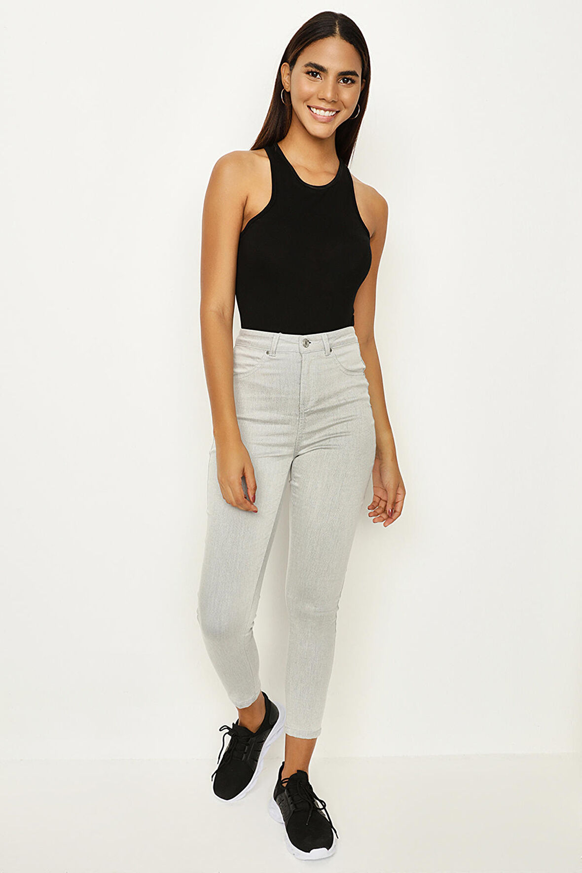 Kadın Yırtık Detaylı Yüksek Bel Skinny Jeans