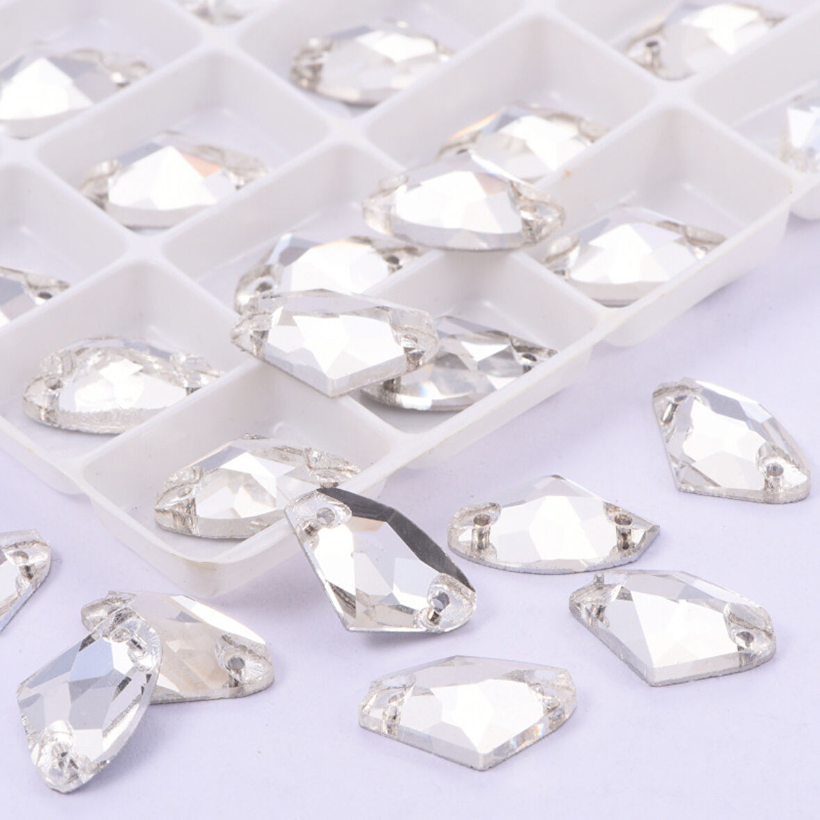 Gymo Premium Delikli Dikme Kristal Taş AX Shape 9*14mm Crystal (48 Ad)