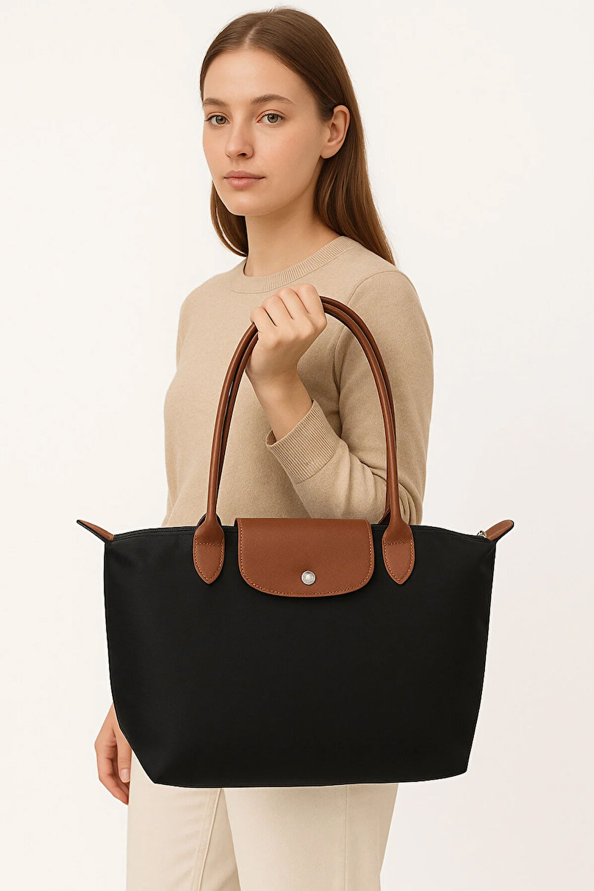 Kadın Lacivert Su Geçirmez Omuz Çantası – Geniş Hacimli, Fermuarlı, Şık ve Hafif Günlük Çanta