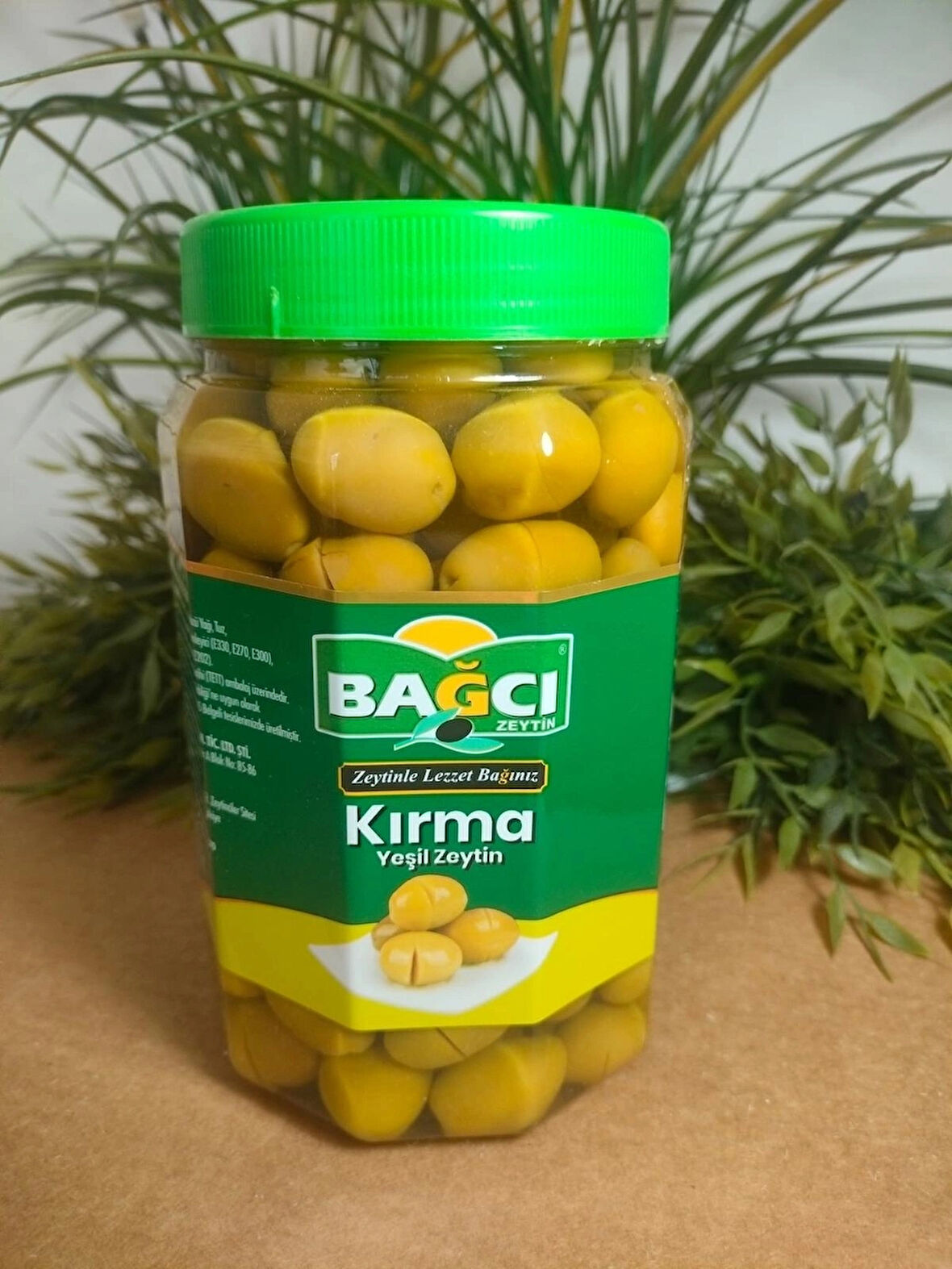 kırma yeşil zeytin 700 gr