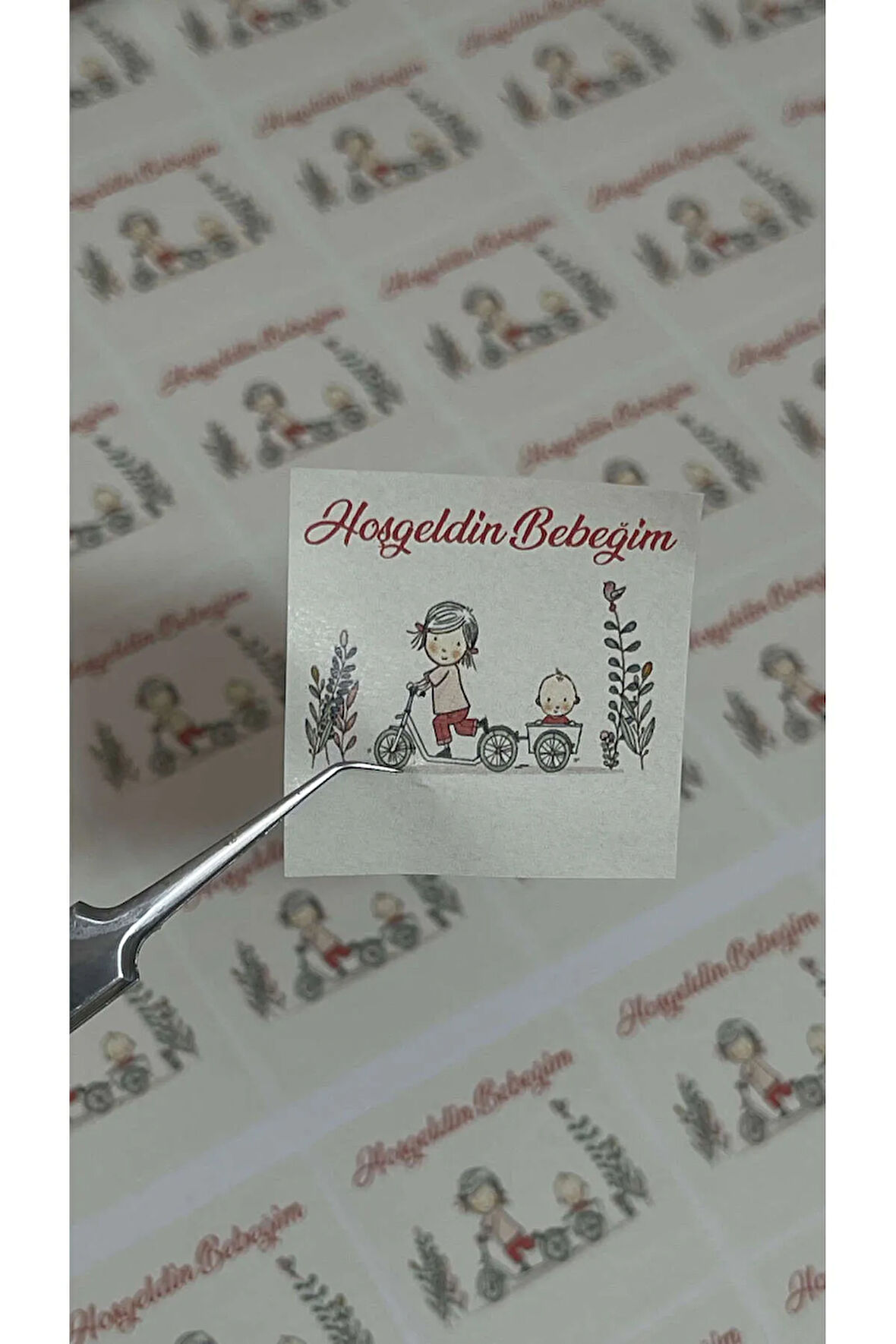 Hoşgeldin Bebeğim Yazılı Yenidoğan Çikolata Etiketi 4x4 cm 108 Adet