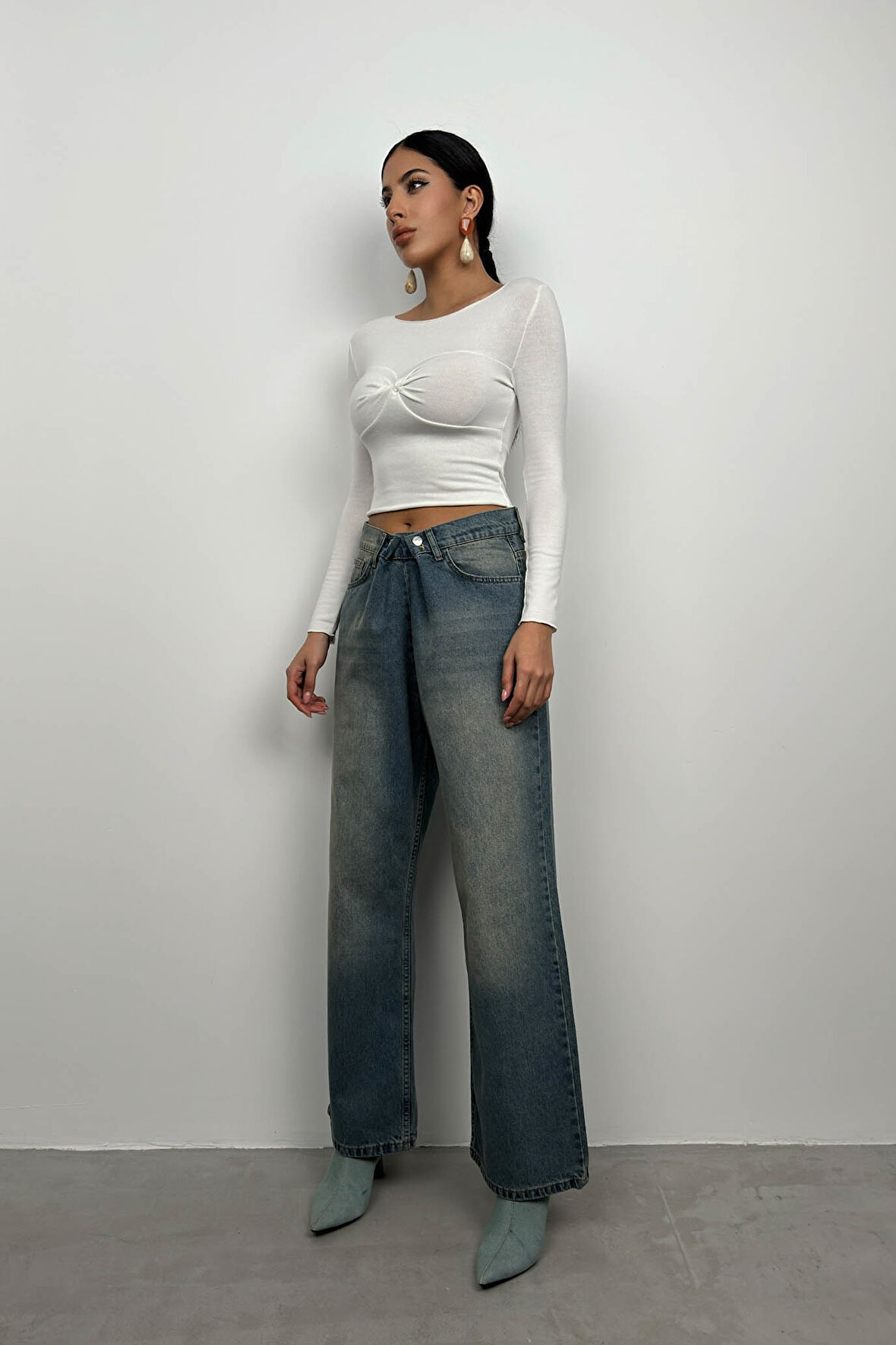 Düşük Bel Çift Düğmeli Mavi Wide Leg Jean