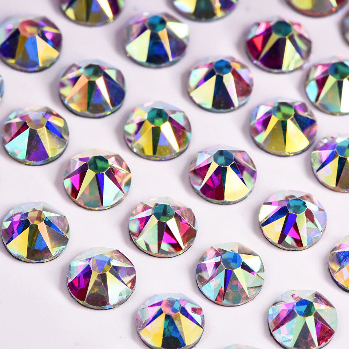 Gymo Ultra Premium Kalite (2088) Altı Düz Ütü İle Yapışan (Hotfix) Kristal Taş SS20 (4.6-4.8mm) Crystal AB (10 Gross - 1440 Adet)