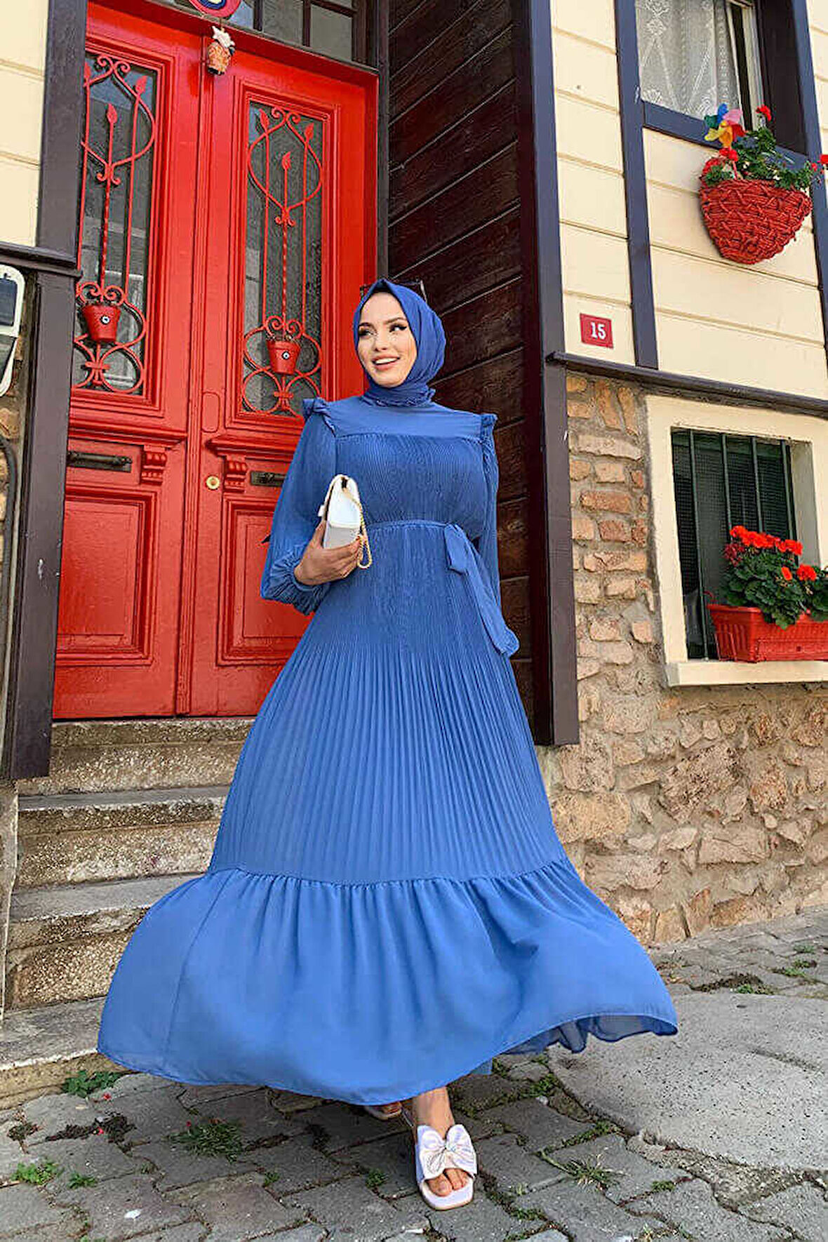 Piliseli Fırfır Görünümlü Bel Kuşaklı Şifon Elbise 3628 İndigo