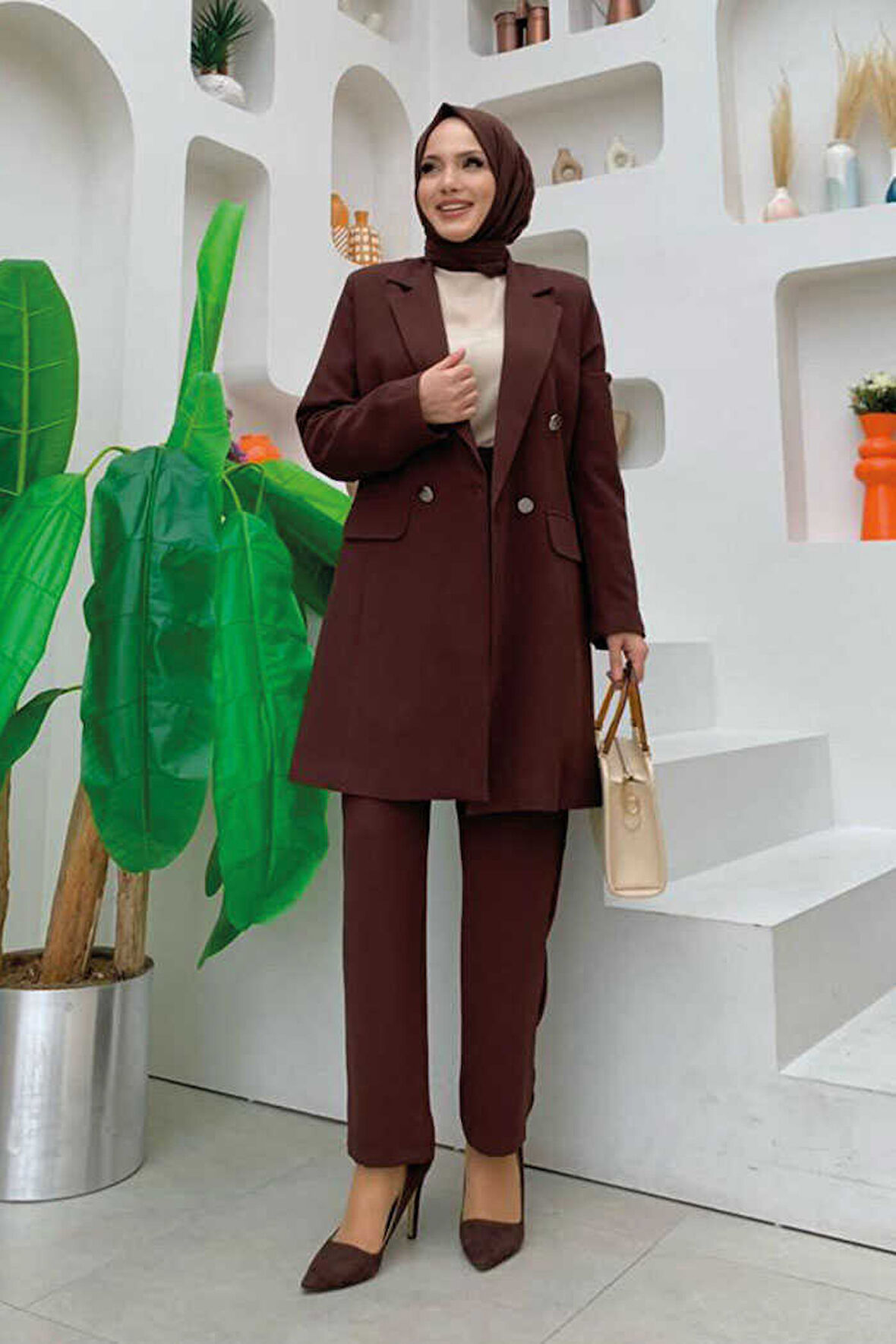 Düğme Detaylı Kısa Ceket Pantolon Takım 8352 Kahverengi