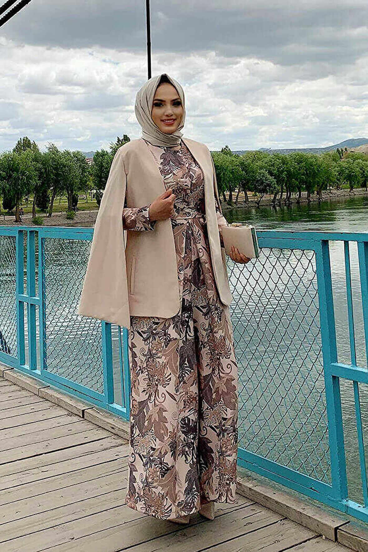 Pelerin Kol Görünümlü Düz Astarlı Ceket 7666 Taş