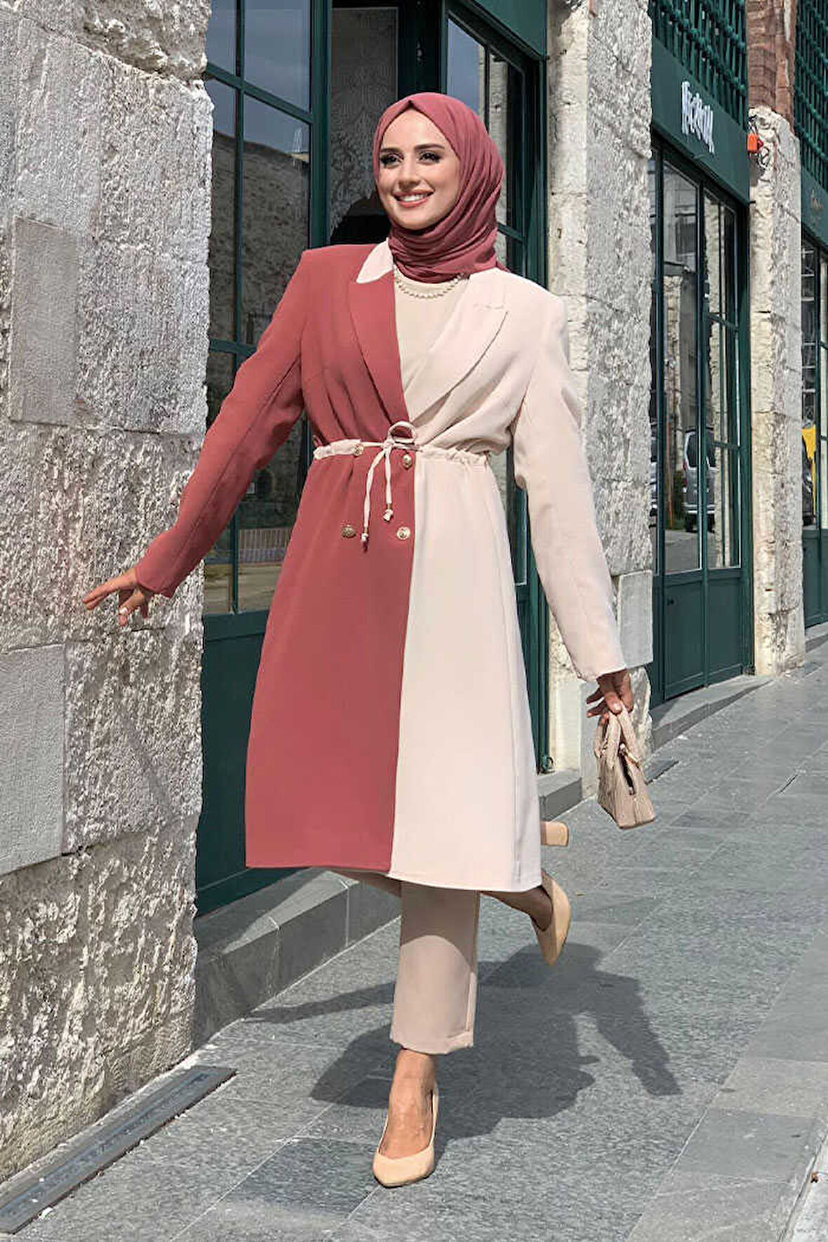 İki Renkli Düğmeli Bel Bağlamalı Yarım Boy Ceket 7803 Gül Kurusu