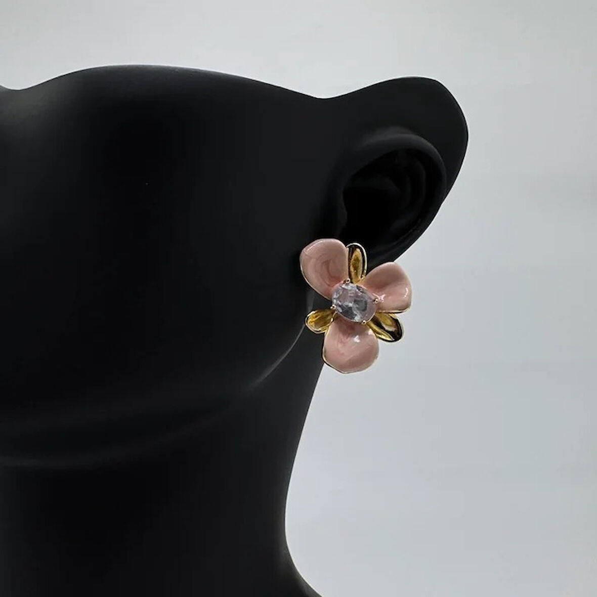 Özel Seri Çelik Pembe Taşlı Küpe - Gold