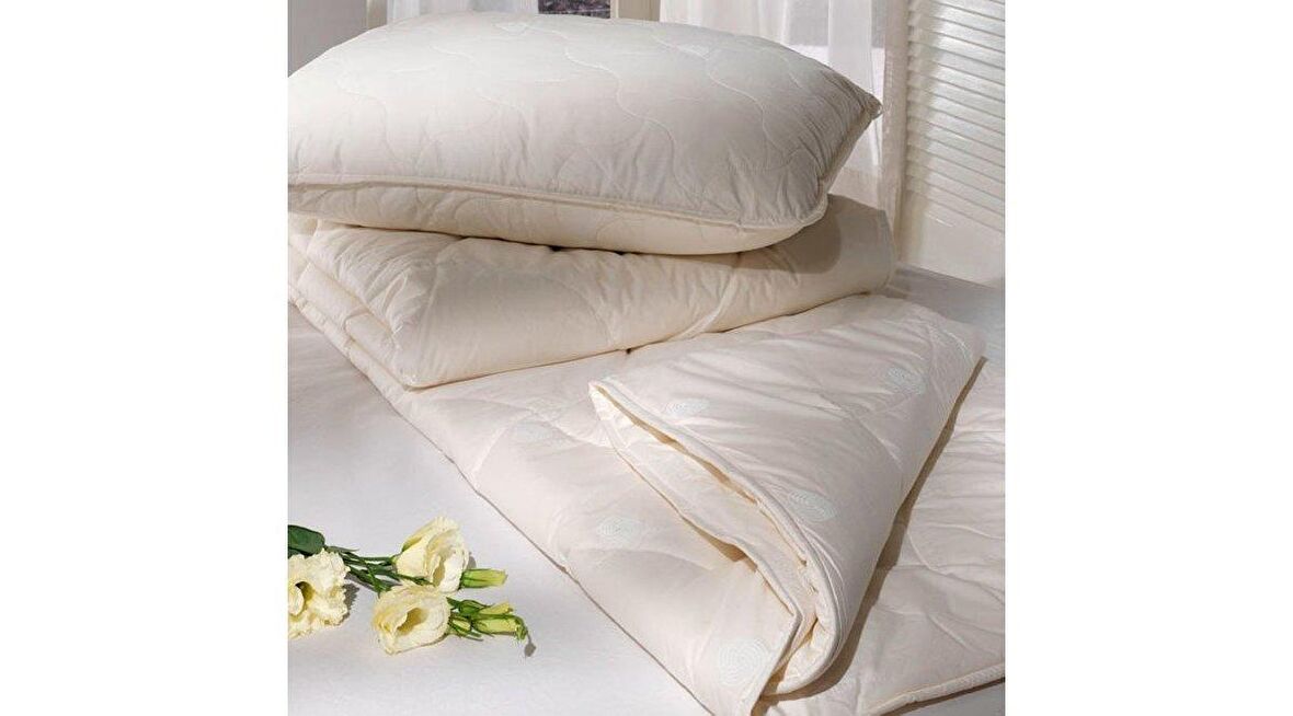 Taç Yorgan Tek Kişilik Yün 155X215 Cm