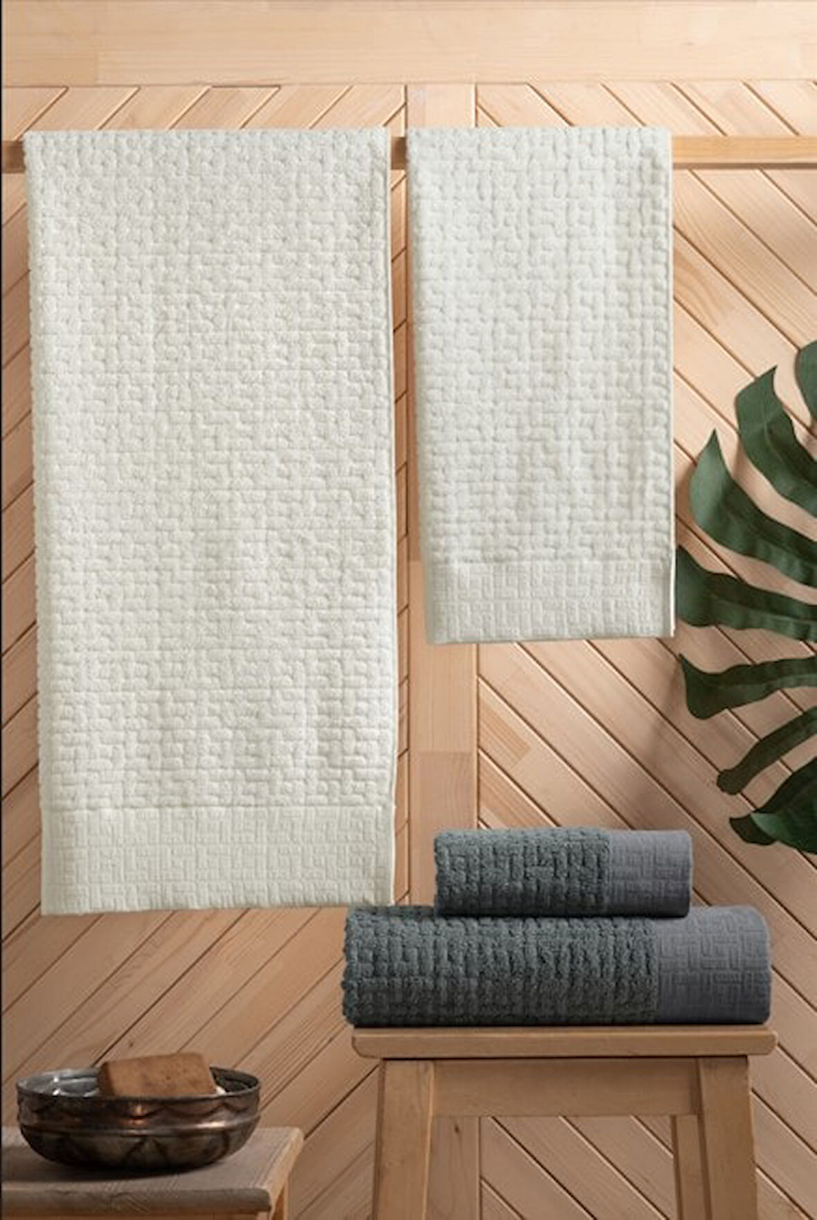 Altınbaşak Bambi Banyo Seti Antrasit Krem