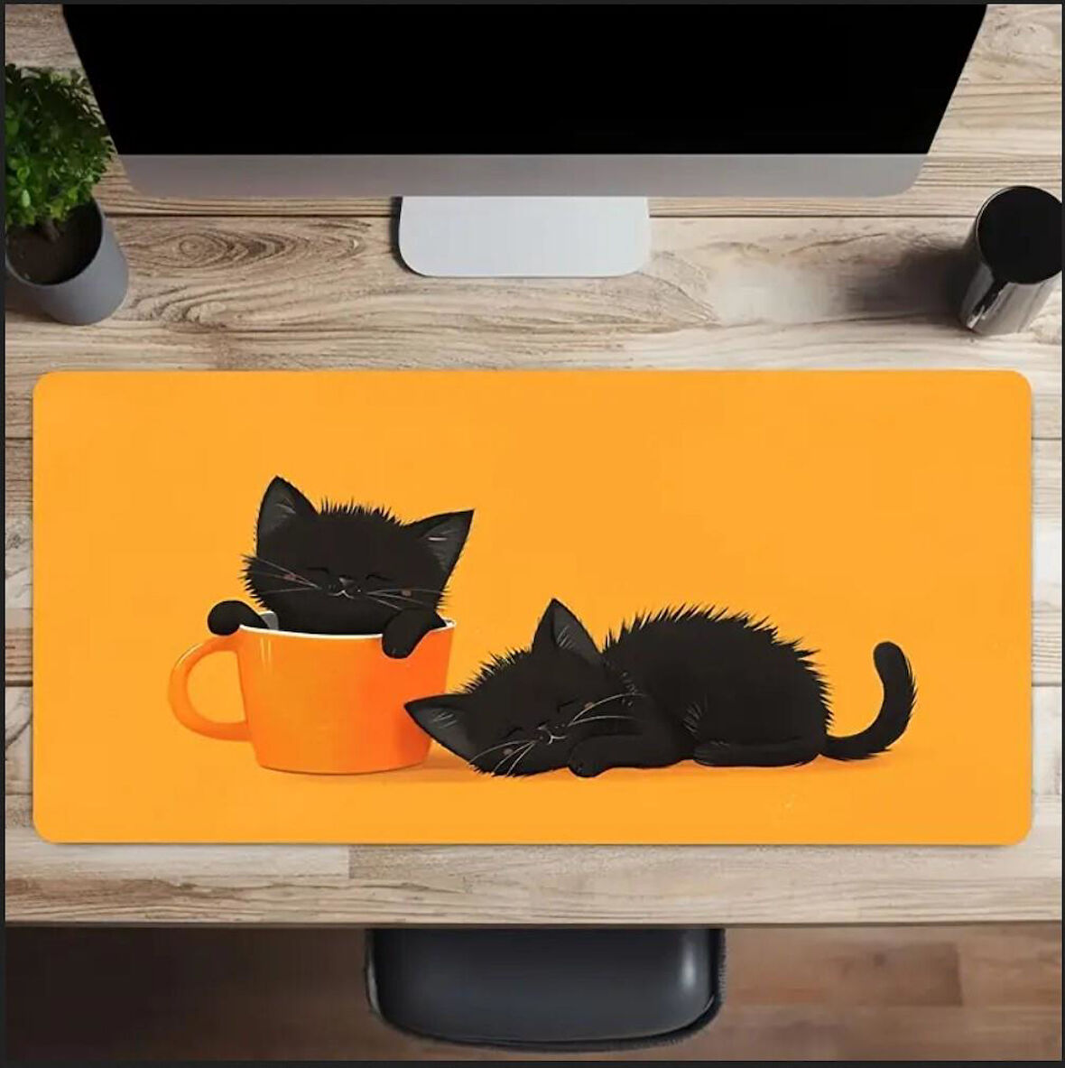 70X30 CM KUPA İÇİNDE YARAMAZ KEDİ TEMALI KAYDIRMAZ TABAN SPEED YÜZEY OYUNCU MOUSE PAD GAMİNG