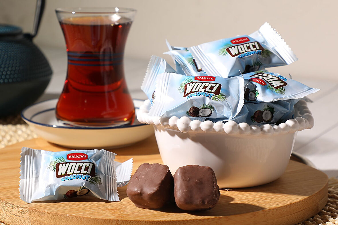 HALKTAN DÖKME HİNDİSTAN CEVİZLİ ÇİKOLATA