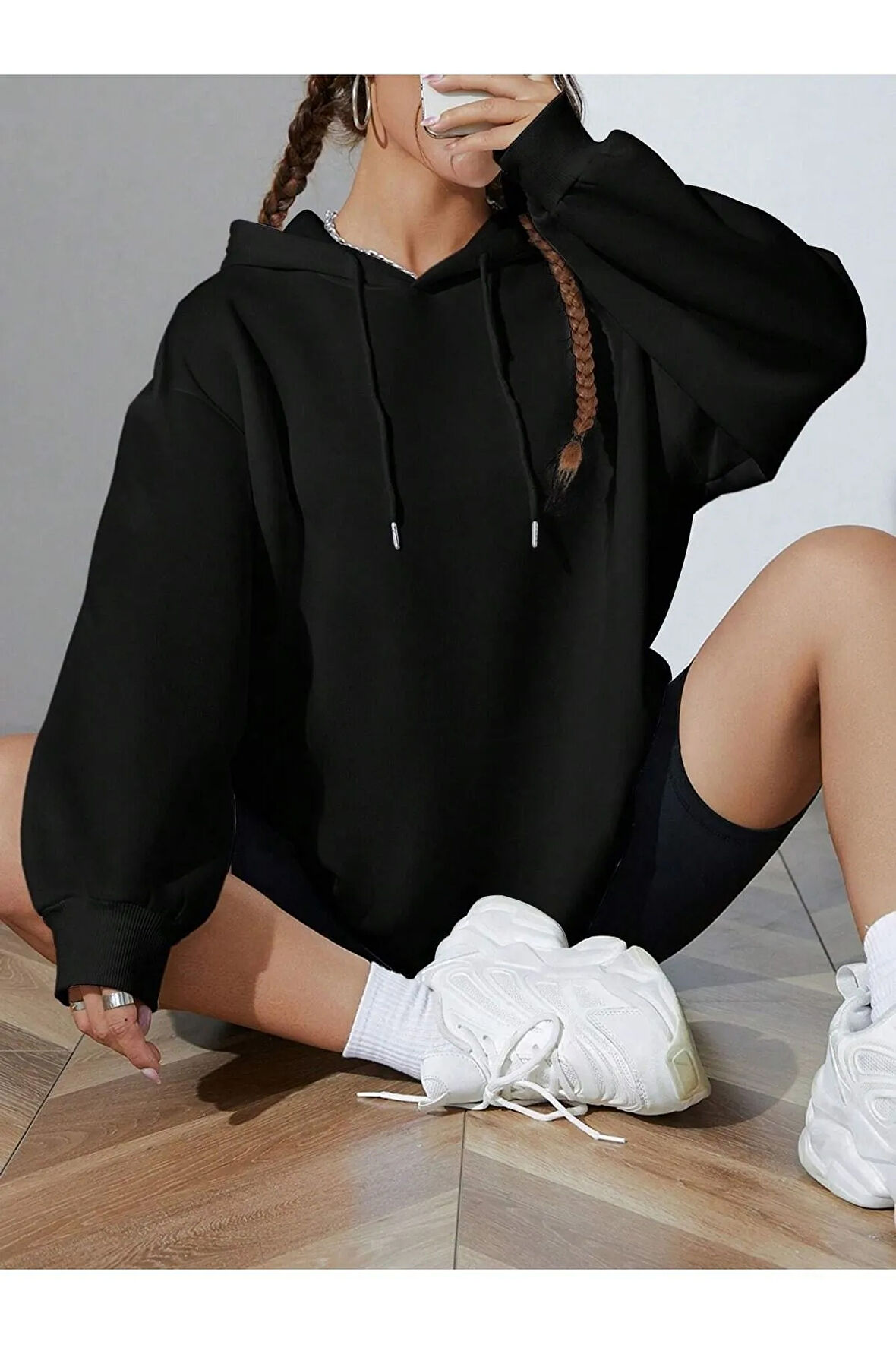 Kadın Siyah Baskısız Kapüşonlu Sweatshirt Hoodie