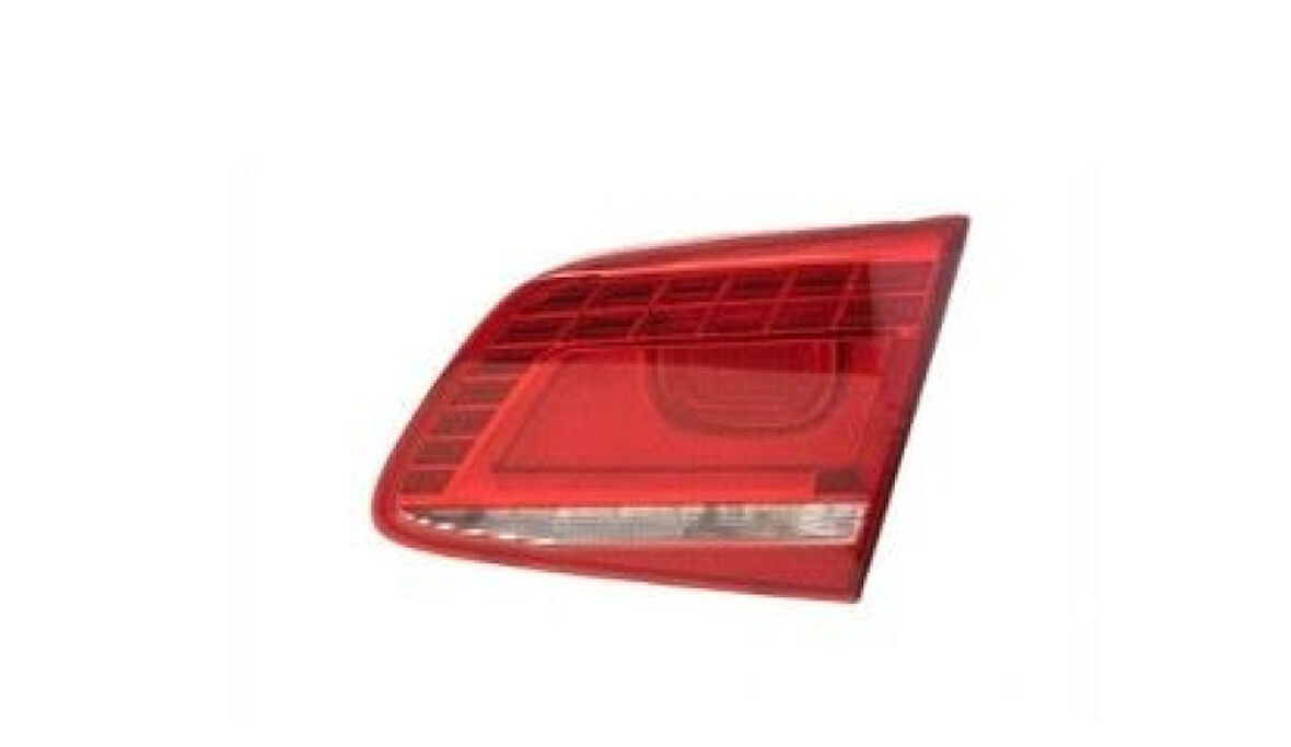 Vag Stop Lambası Sag IC Ledli Passat Sedan 11>15 - Wagenburg Pst11-7303