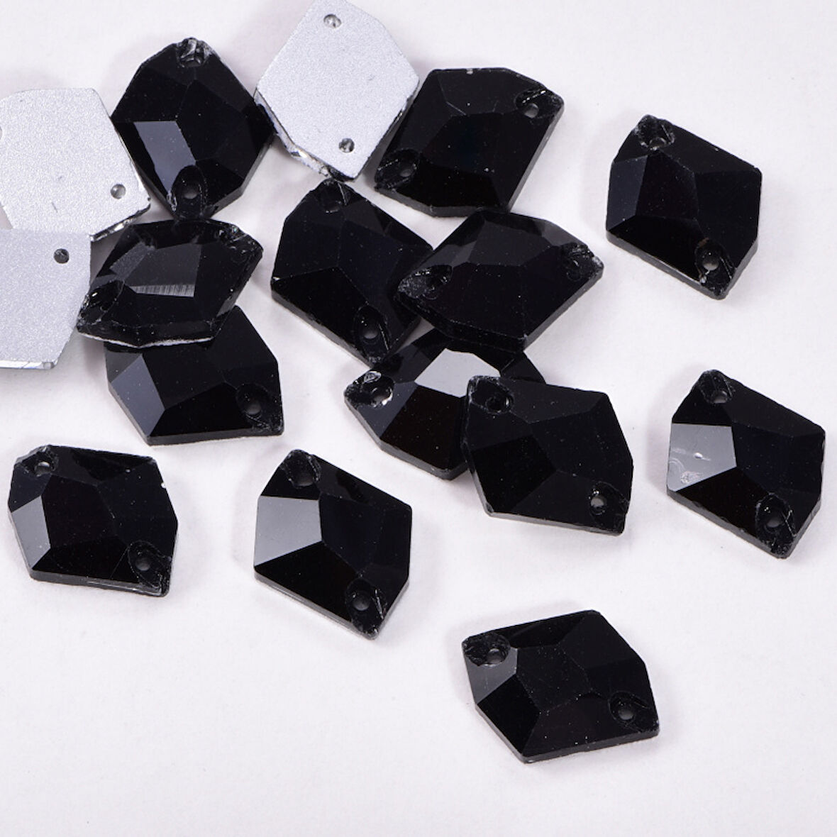 Gymo Premium Delikli Dikme Kristal Taş Cosmic 10*14mm P02 Black (36 Ad)