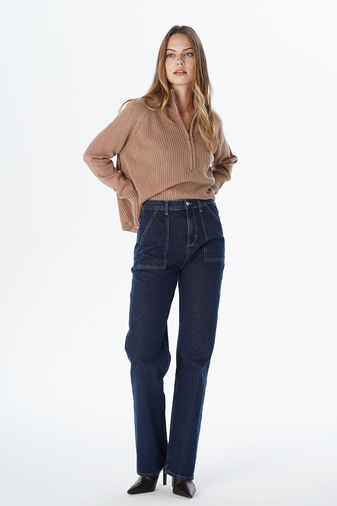 Diana Koyu Mavi Aplike Cep Detaylı Yüksek Bel Dad Straight Fit Fermuarlı Jean Pantolon C 4517-063