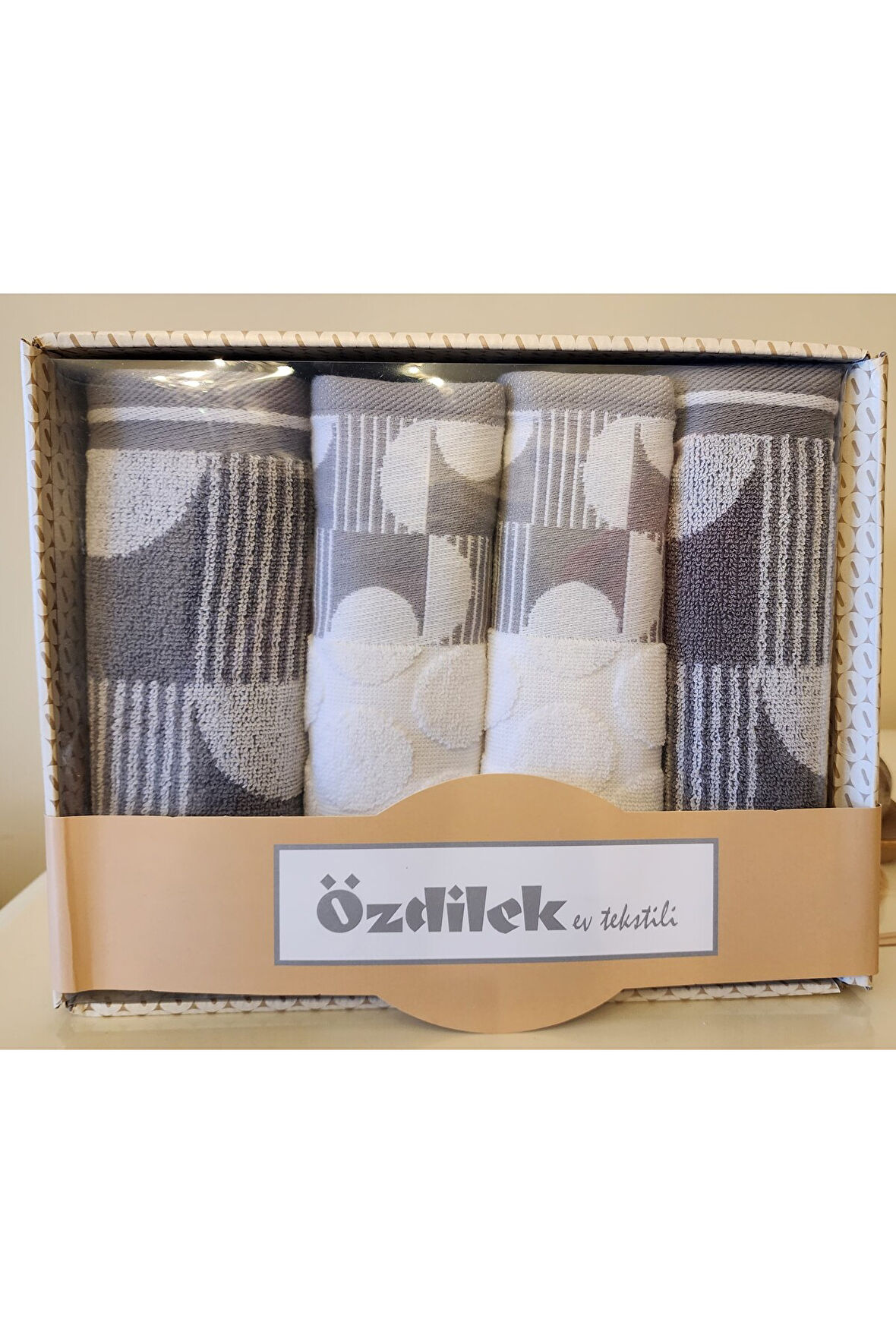 Özdilek SHAPE BORDER BEYAZ-GRI 4 LU KUTU HAVLU