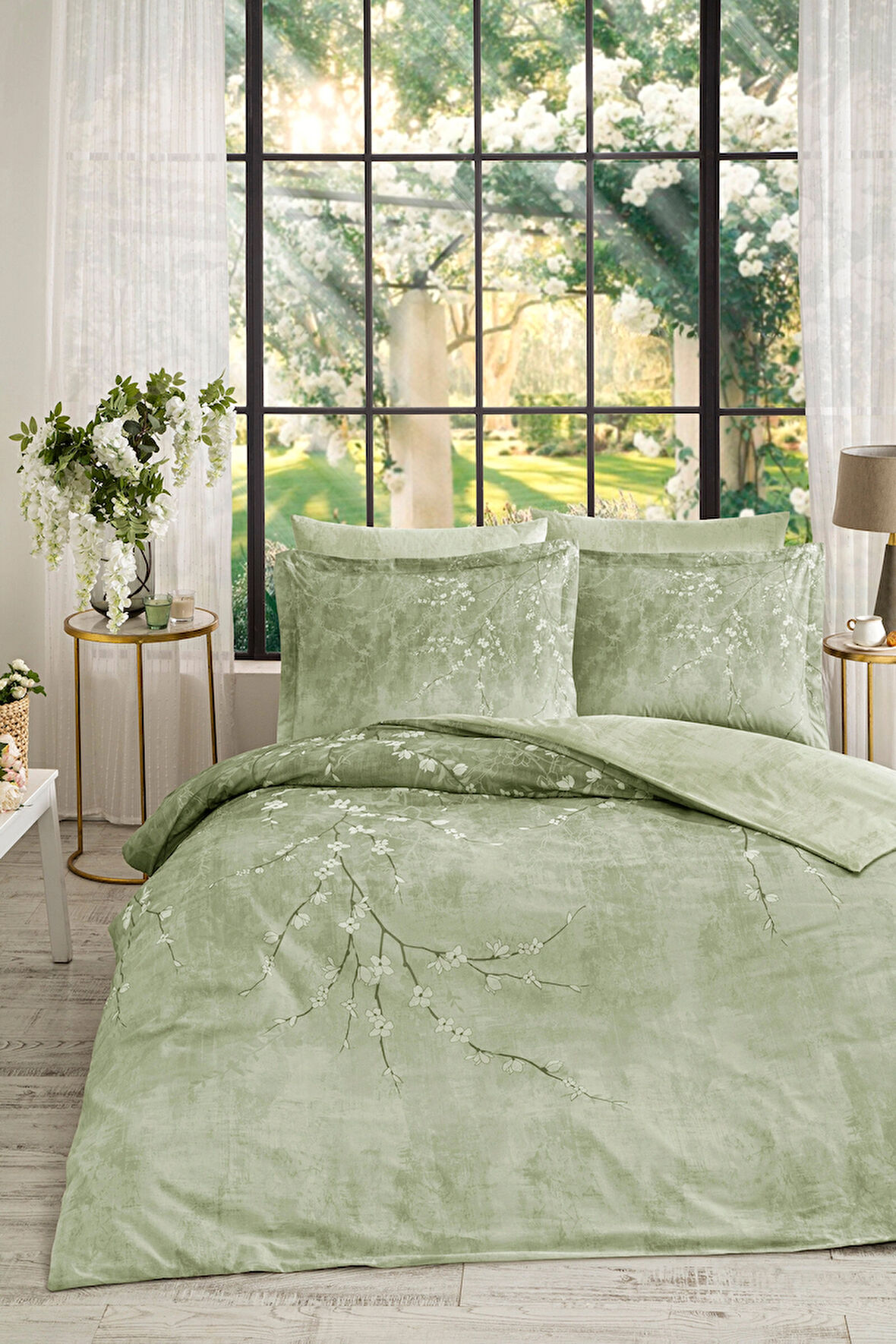 Özdilek White Sakura King Size Lastikli Çarşaf Nevresim Takımı