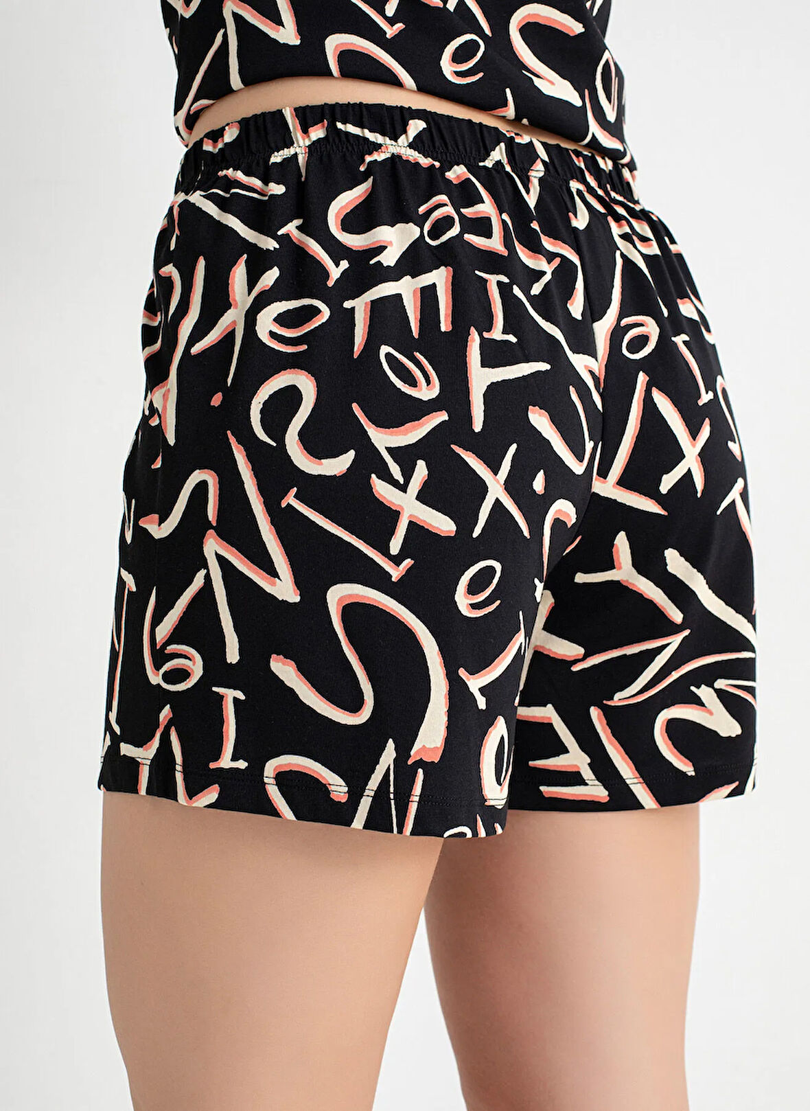 Sixteensixty Siyah Kadın Pijama Şort 403SIX-1117-063