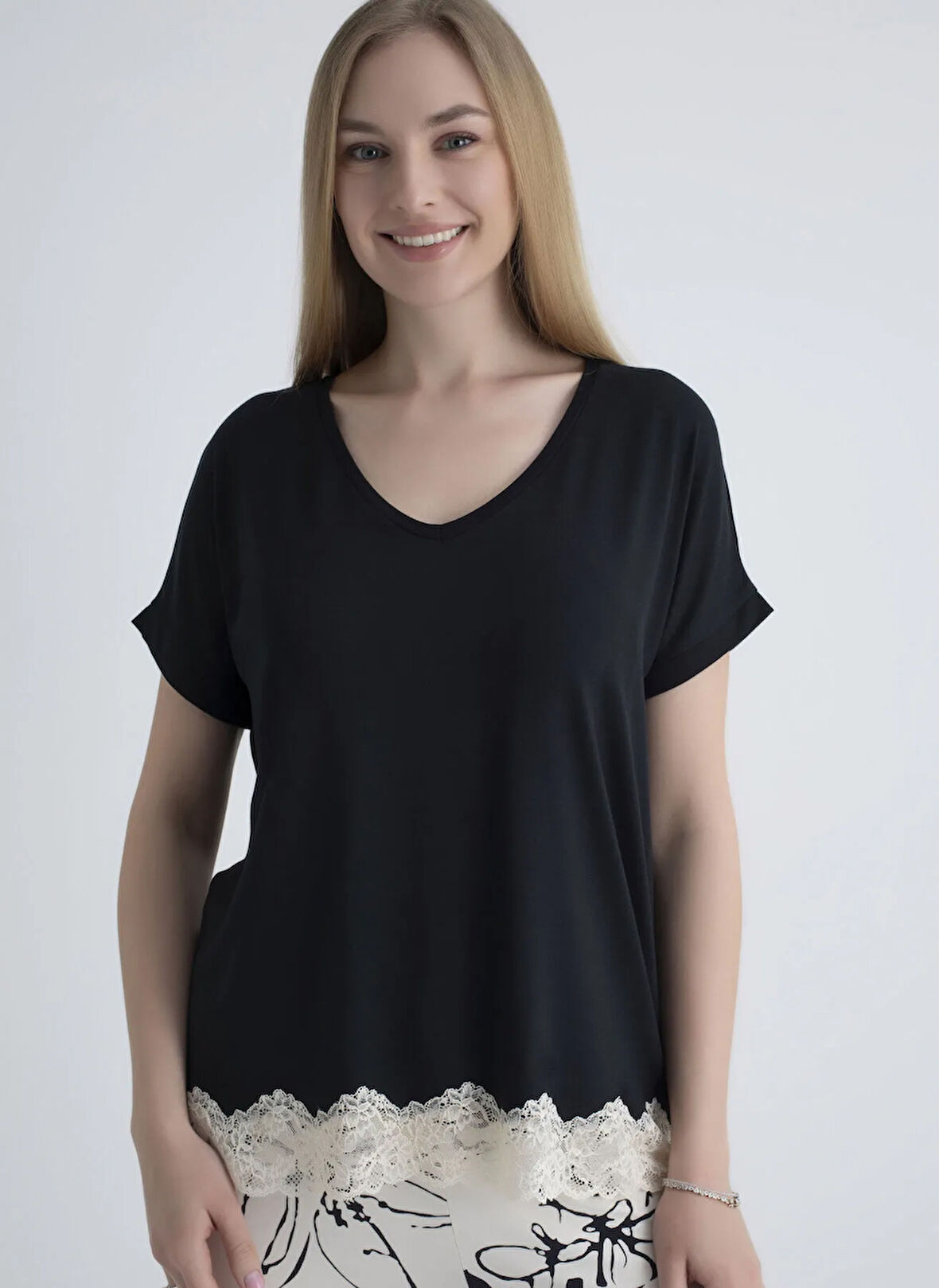 Wondergen Yuvarlak Yaka Siyah Pijama Üst 401WON-1110-199